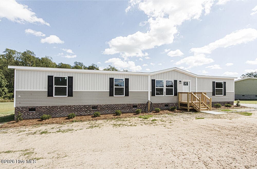 11621 Straight Gate Road, Whitakers, NC 27891
