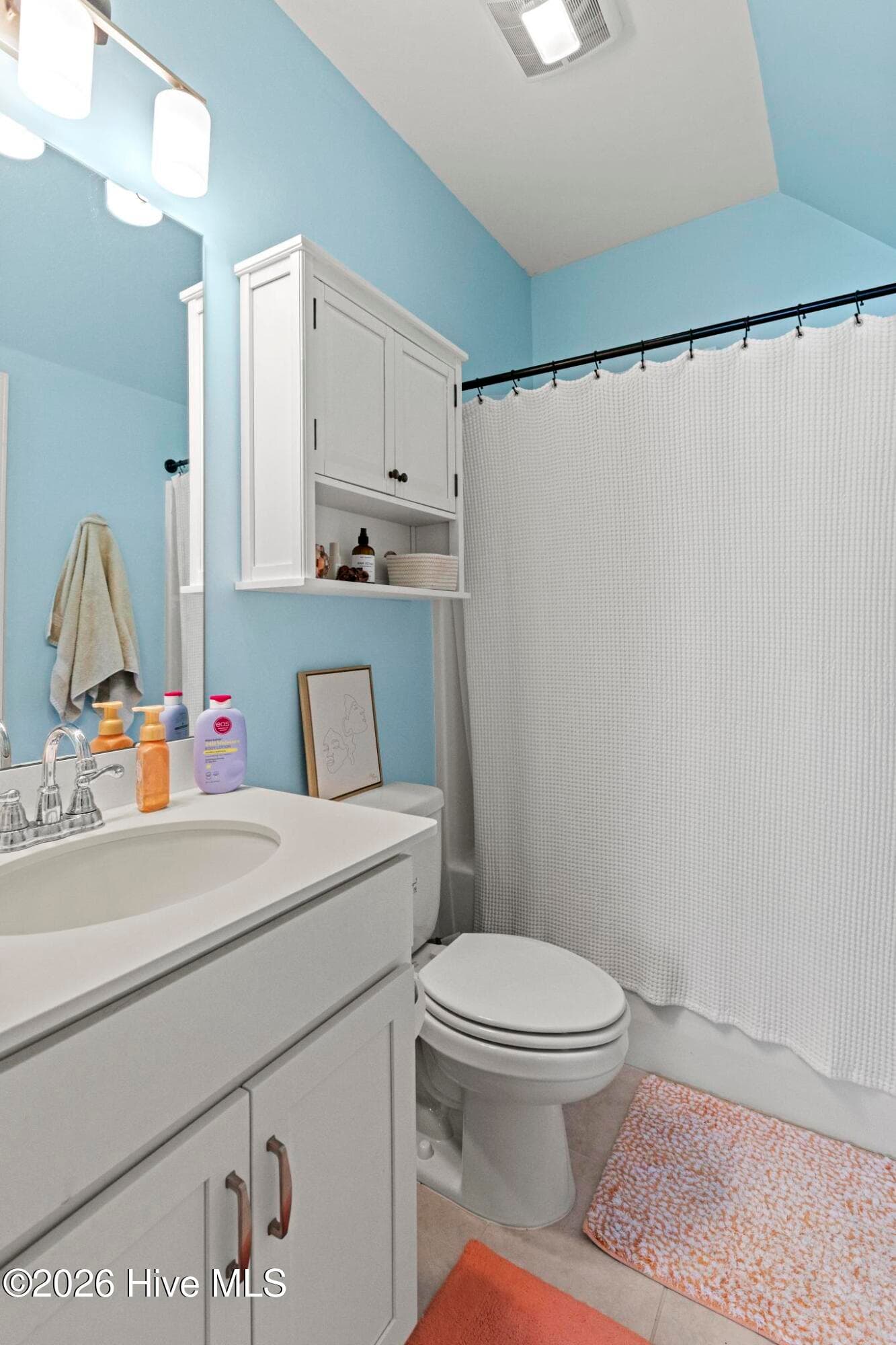 Single Family Residence at 37 W Weatherbee Way, Hampstead, NC 28443, photo 22 of 26