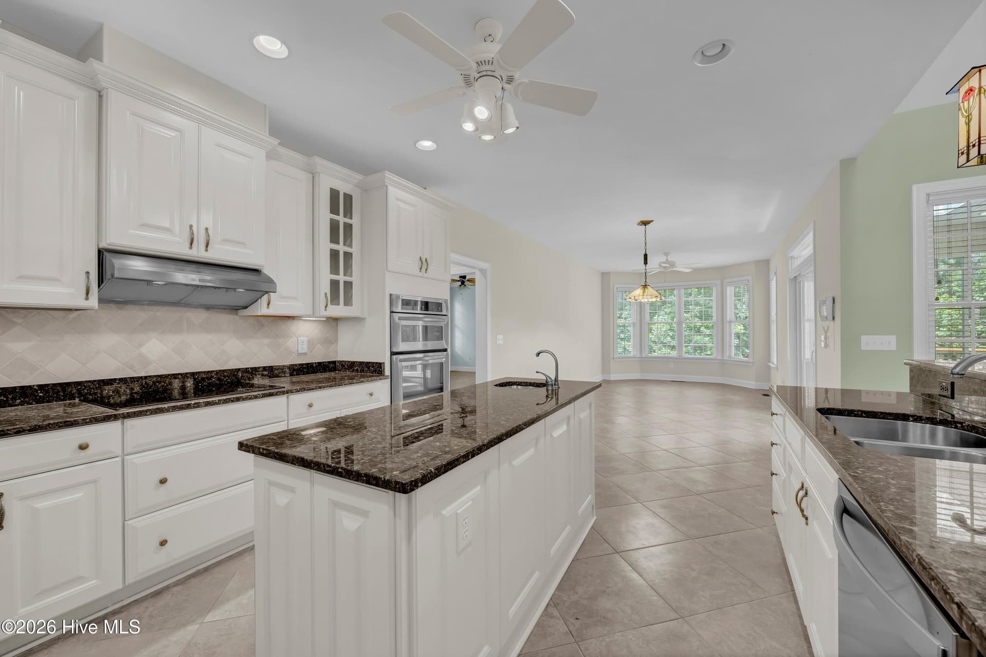 Single Family Residence at 364 Broad Leaf Lane SE, Bolivia, NC 28422, photo 7 of 95