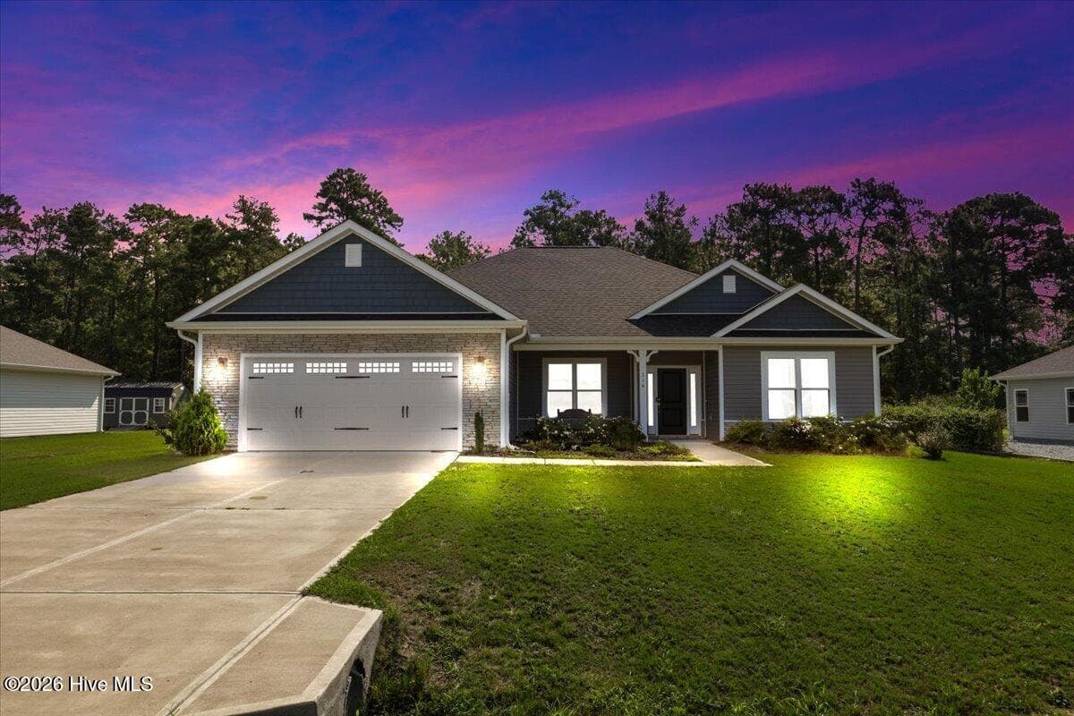 Single Family Residence at 314 Spring Forest Drive, Goldsboro, NC 27534, photo 2 of 43
