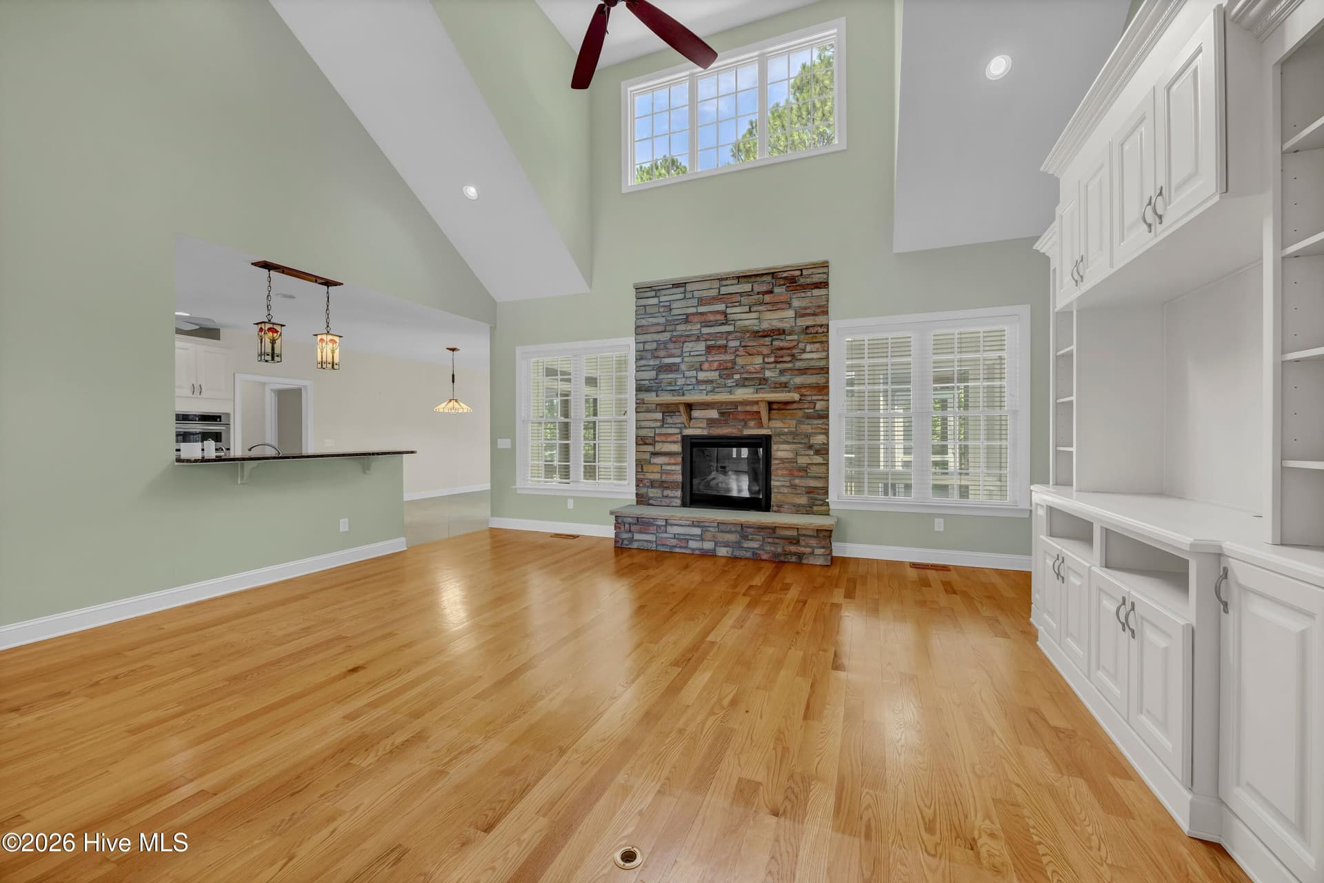 Single Family Residence at 364 Broad Leaf Lane SE, Bolivia, NC 28422, photo 17 of 95