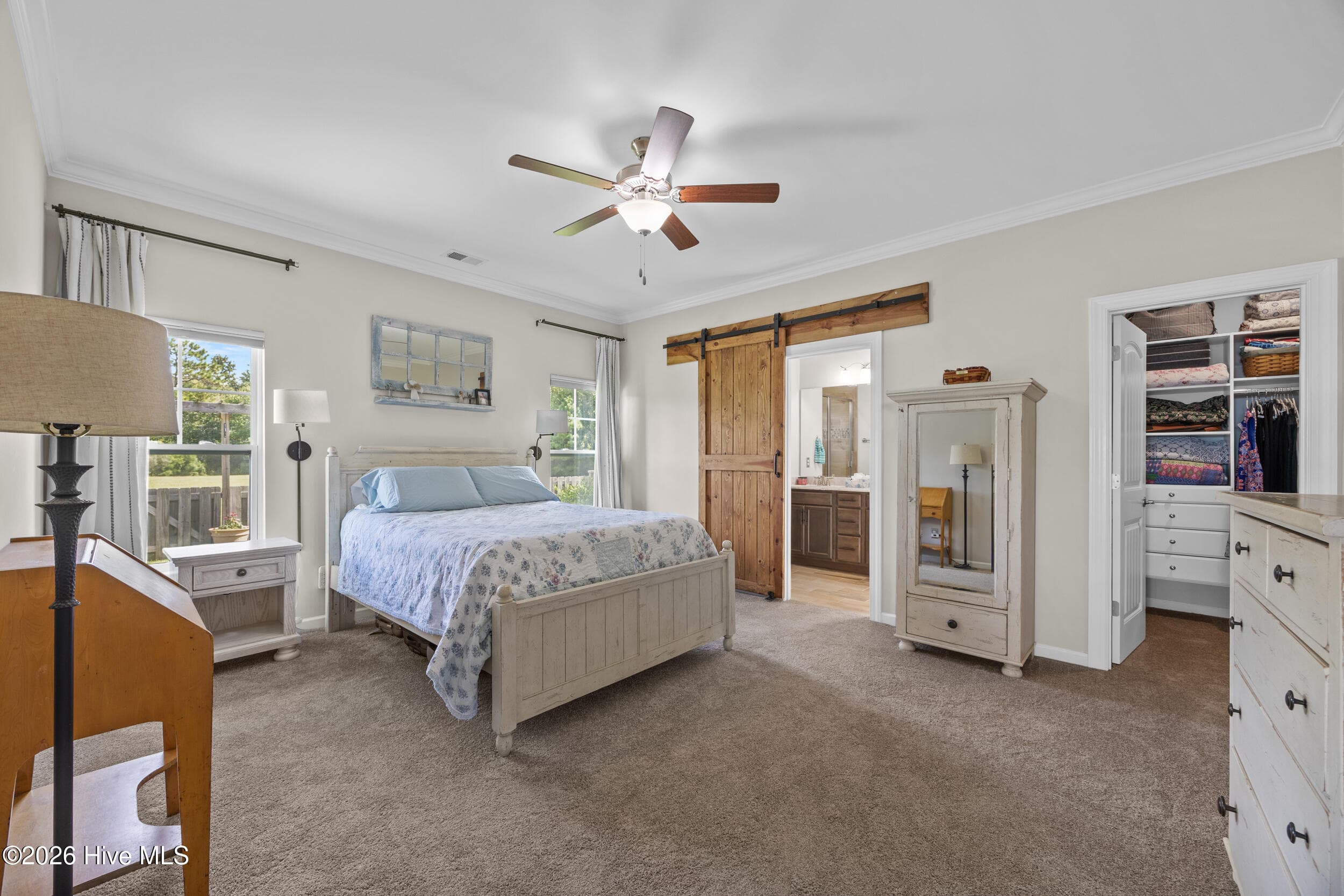 Single Family Residence at 4513 Huntsman Court, Castle Hayne, NC 28429, photo 3 of 5