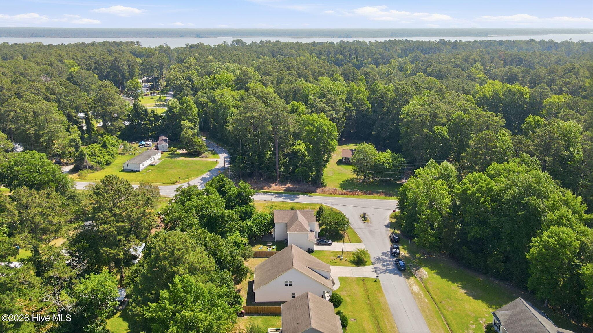 Single Family Residence at 402 Satterfield Drive, New Bern, NC 28560, photo 41 of 42