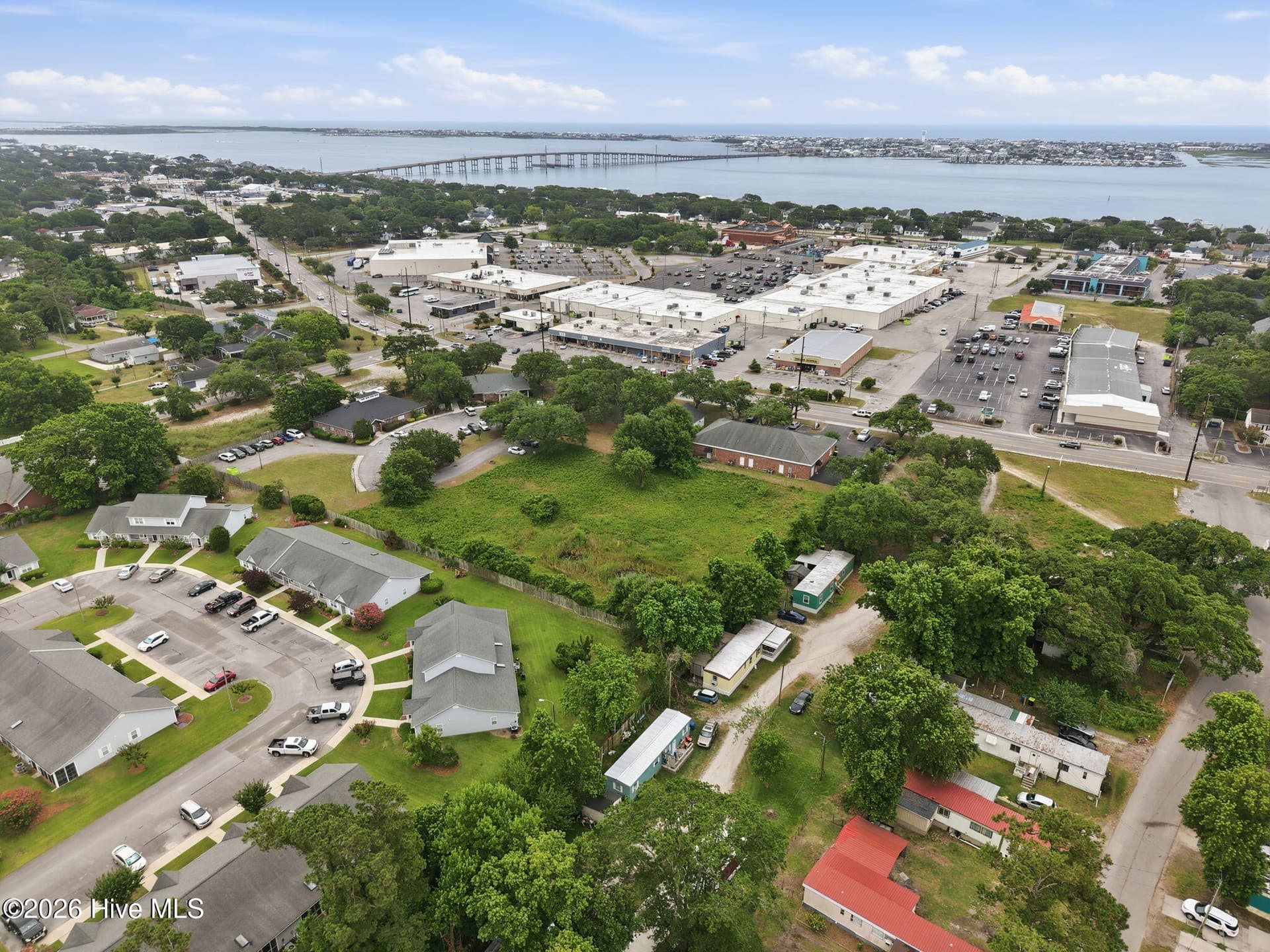 3010 Bridges Street, Morehead City, NC 28557