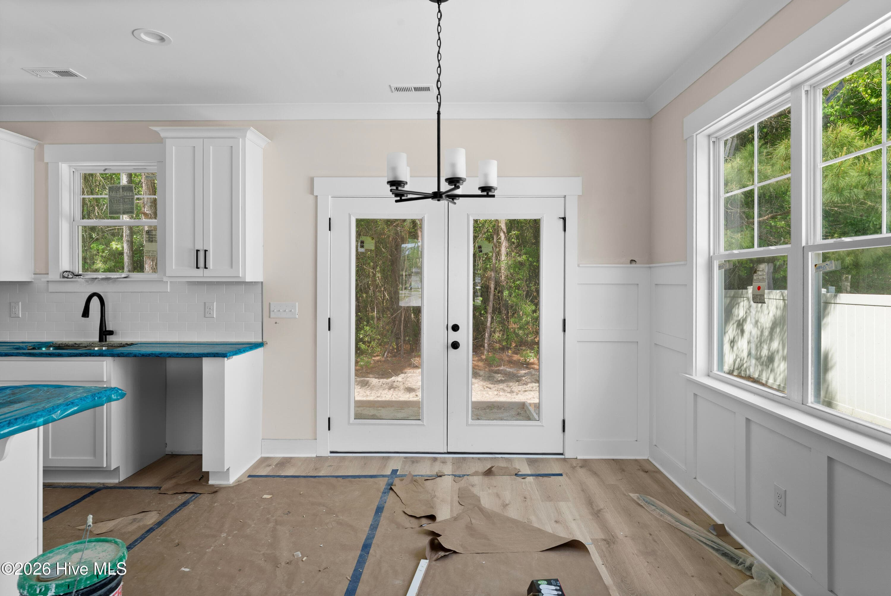 Single Family Residence at 445 Peregrine Ridge Drive, New Bern, NC 28560, photo 14 of 79