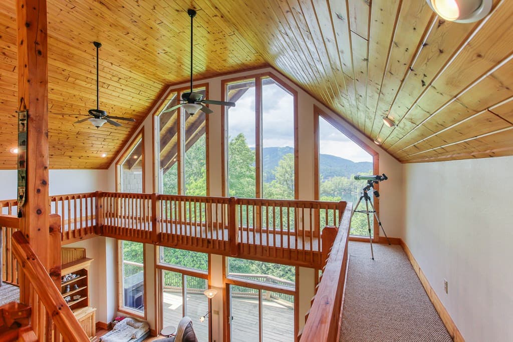 Residential at 113 Snowbird Trail, Robbinsville, NC 28771, photo 7 of 12
