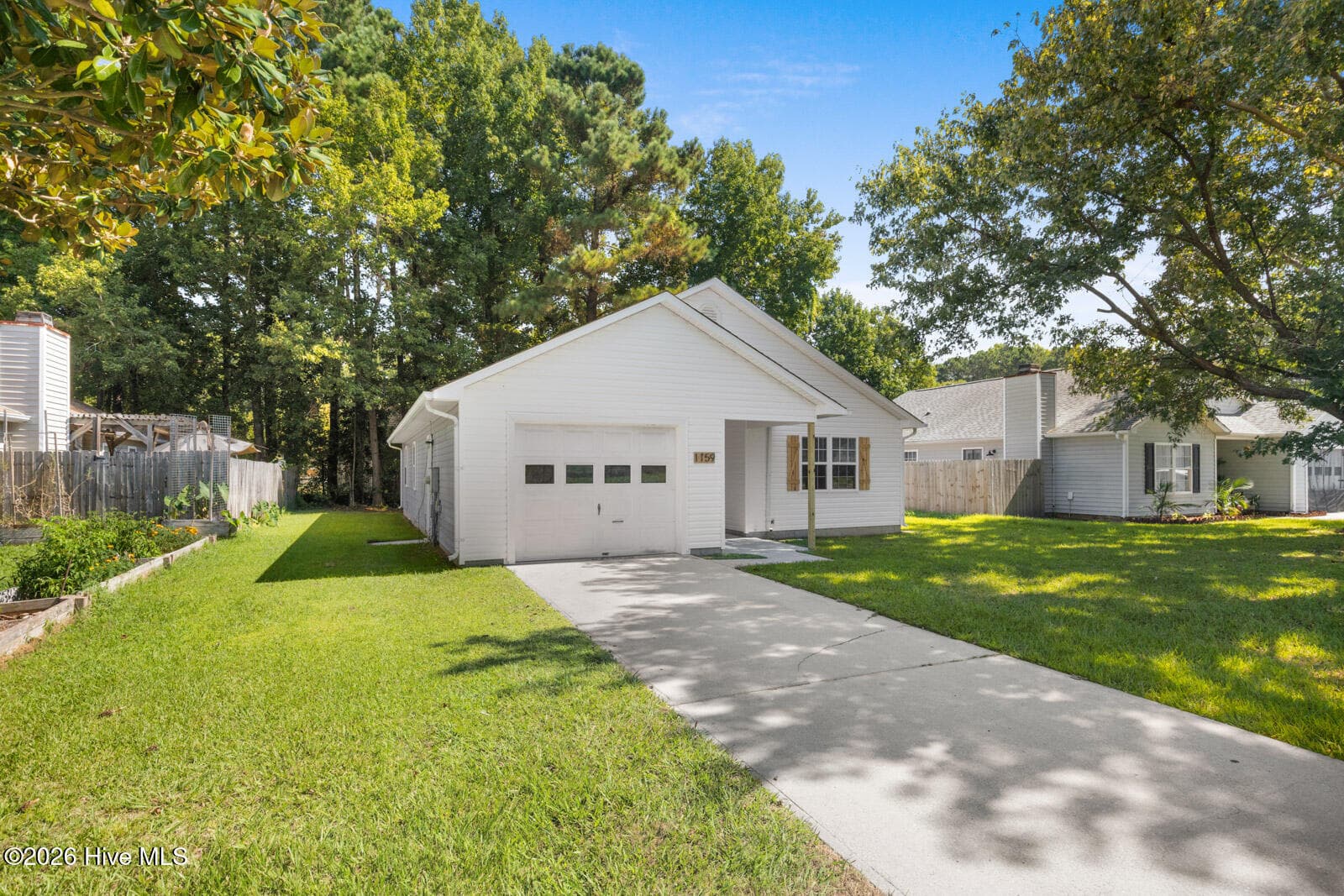 Single Family Residence at 1159 Pearl Court, Jacksonville, NC 28540, photo 2 of 27