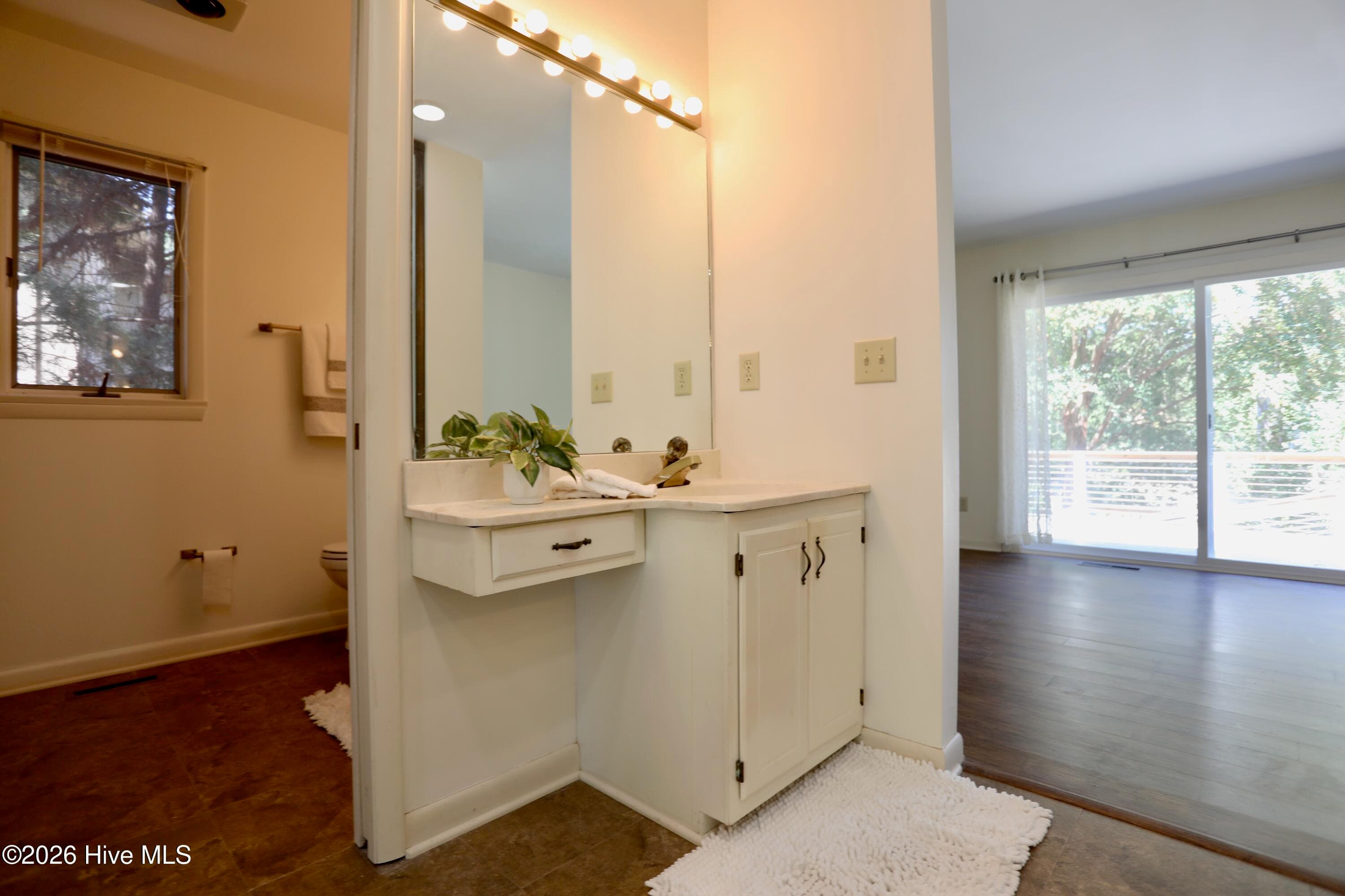 Single Family Residence at 116 Shagbark Court, West End, NC 27376, photo 3 of 5