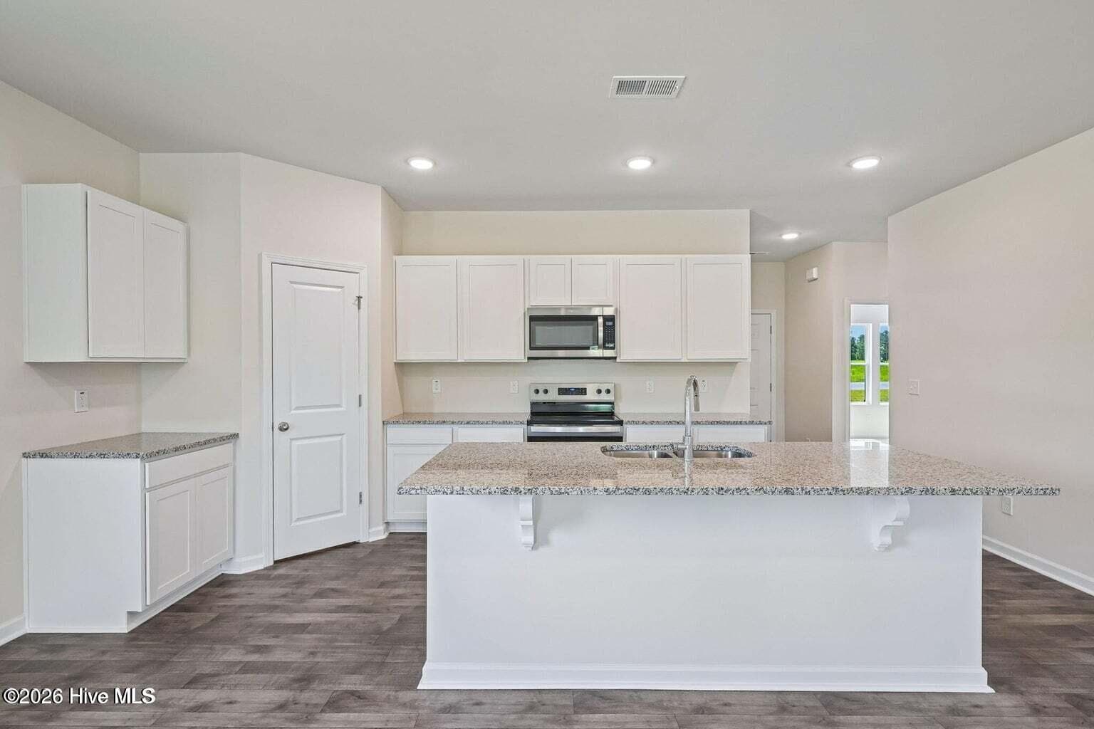 Single Family Residence at 105 Hallwood Drive, Pikeville, NC 27863, photo 6 of 9