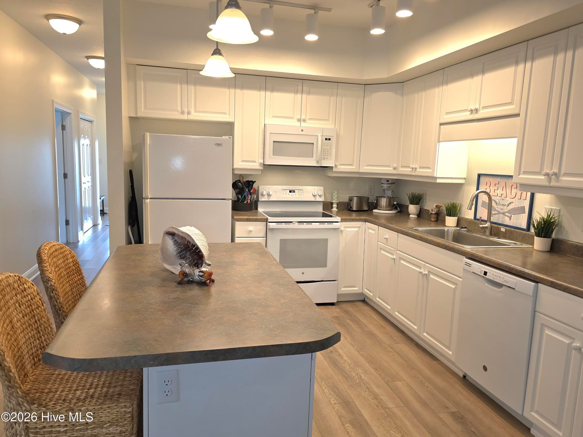 Condominium at 100 Lighthouse Lane D3, Cedar Point, NC 28584, photo 2 of 8
