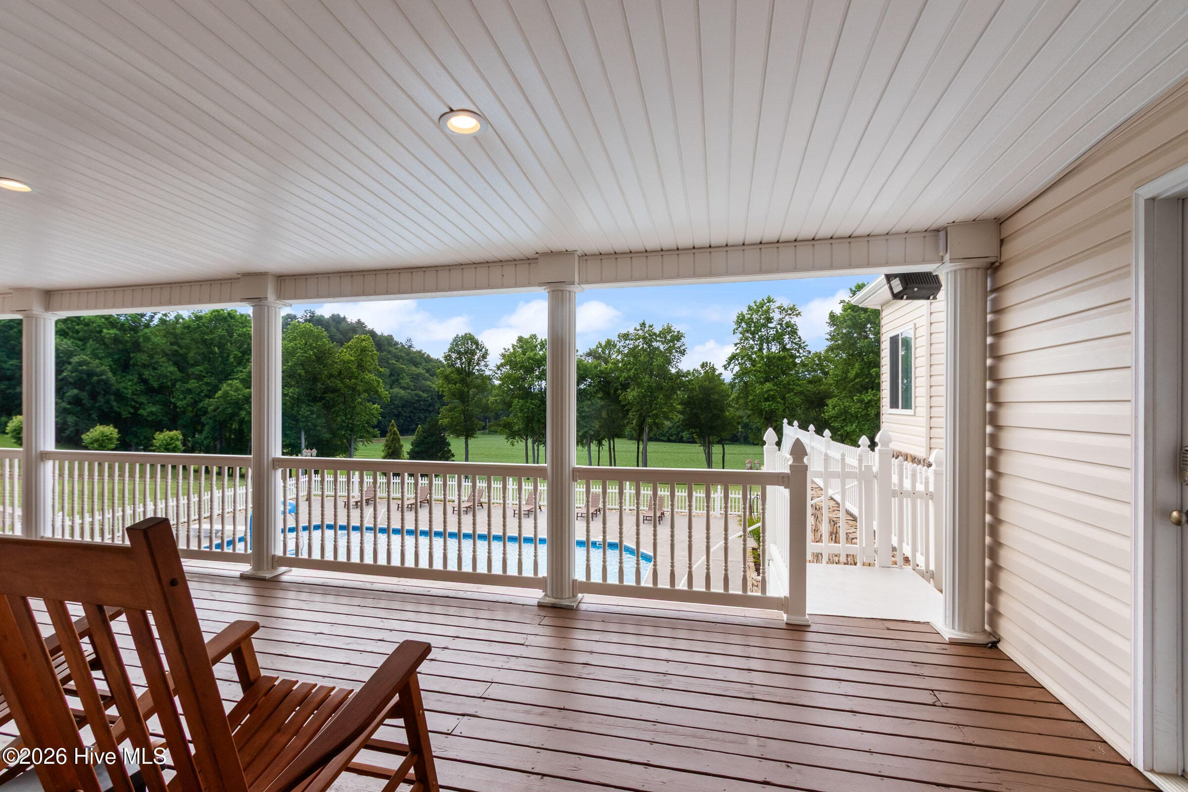 Single Family Residence at 185 Lunsford Road, Murphy, NC 28906, photo 2 of 2