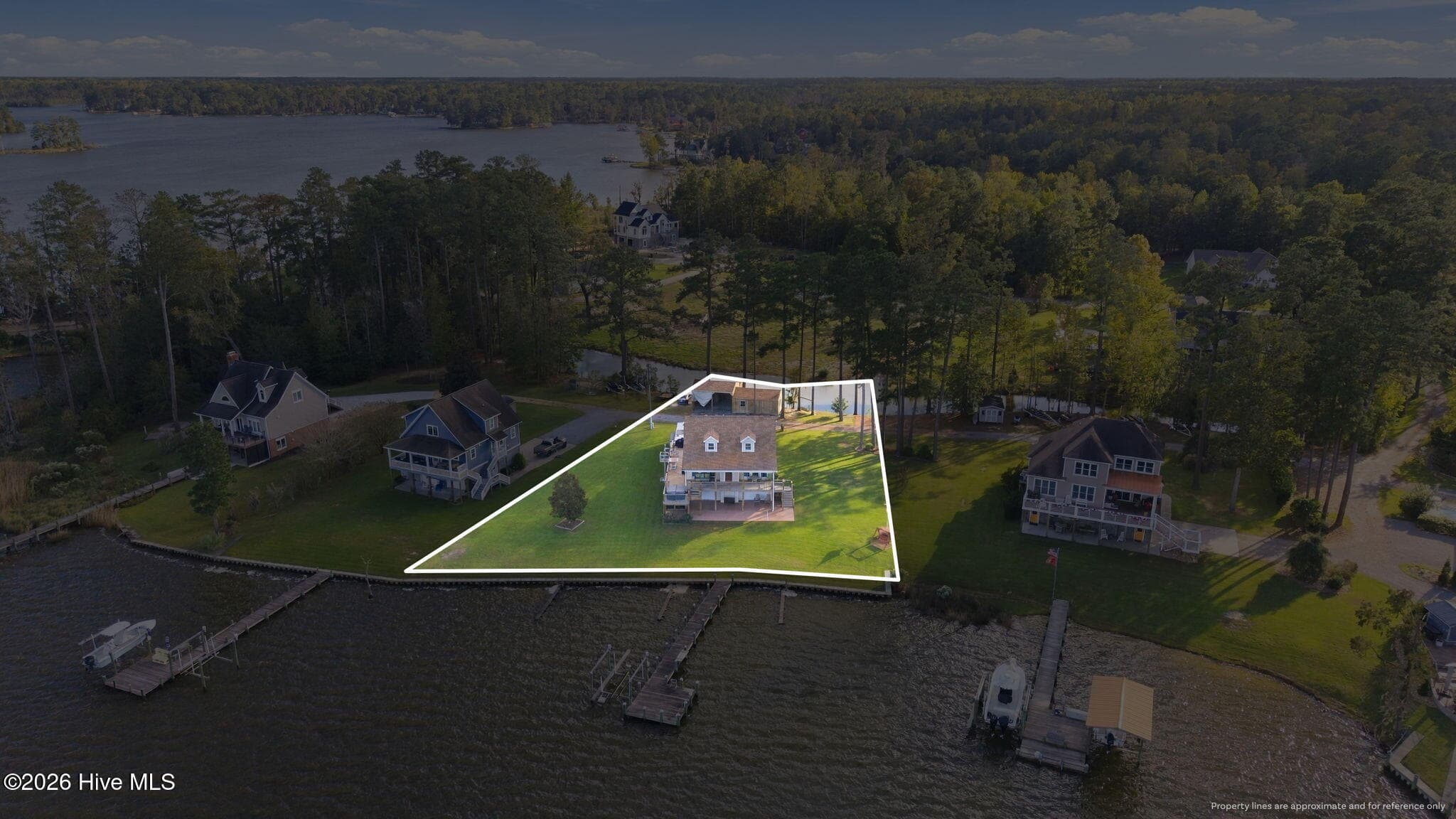 Single Family Residence at 127 Dickinson Road, Chocowinity, NC 27817, photo 47 of 56