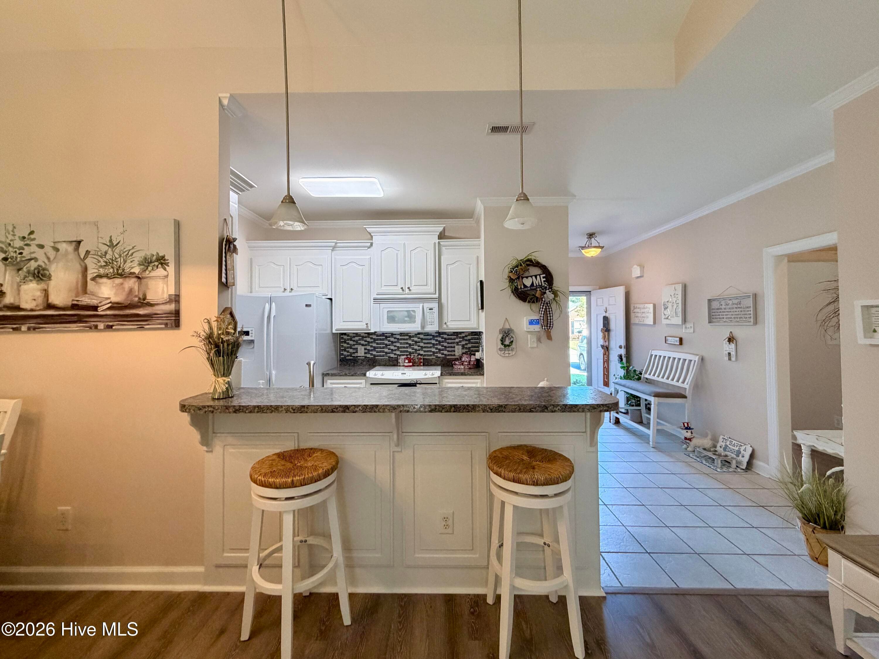 Townhouse at 110 Oxford Drive, Goldsboro, NC 27534, photo 13 of 33