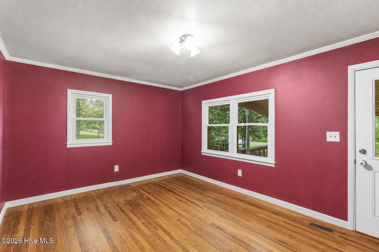 Furniture virtually removed* - 664 S Dixie Road, Wagener, SC 29164