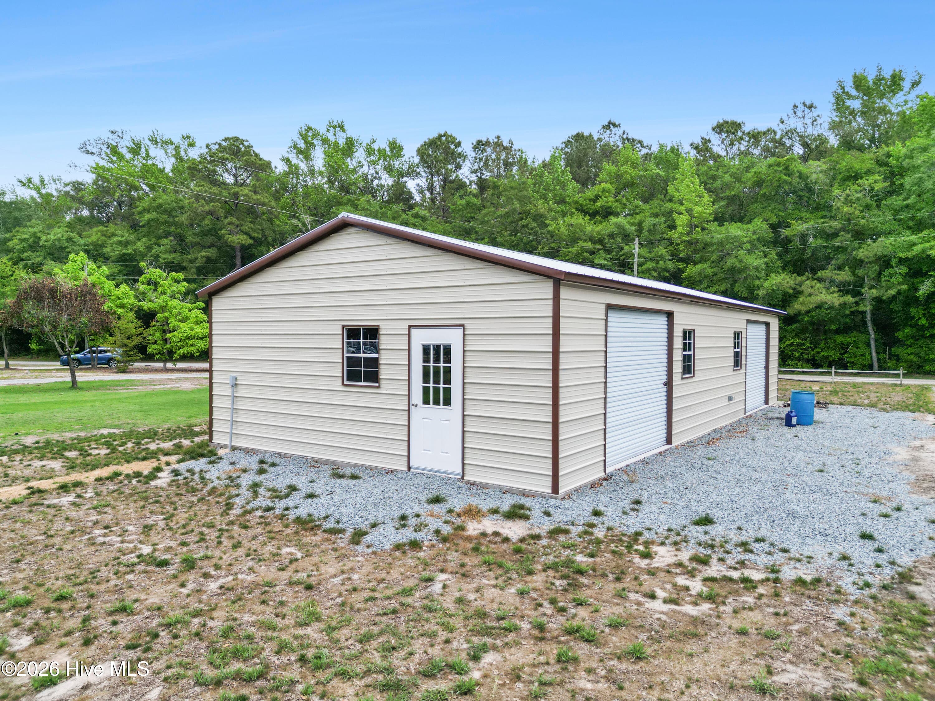 Single Family Residence at 221 Estate Road, Atkinson, NC 28421, photo 6 of 6