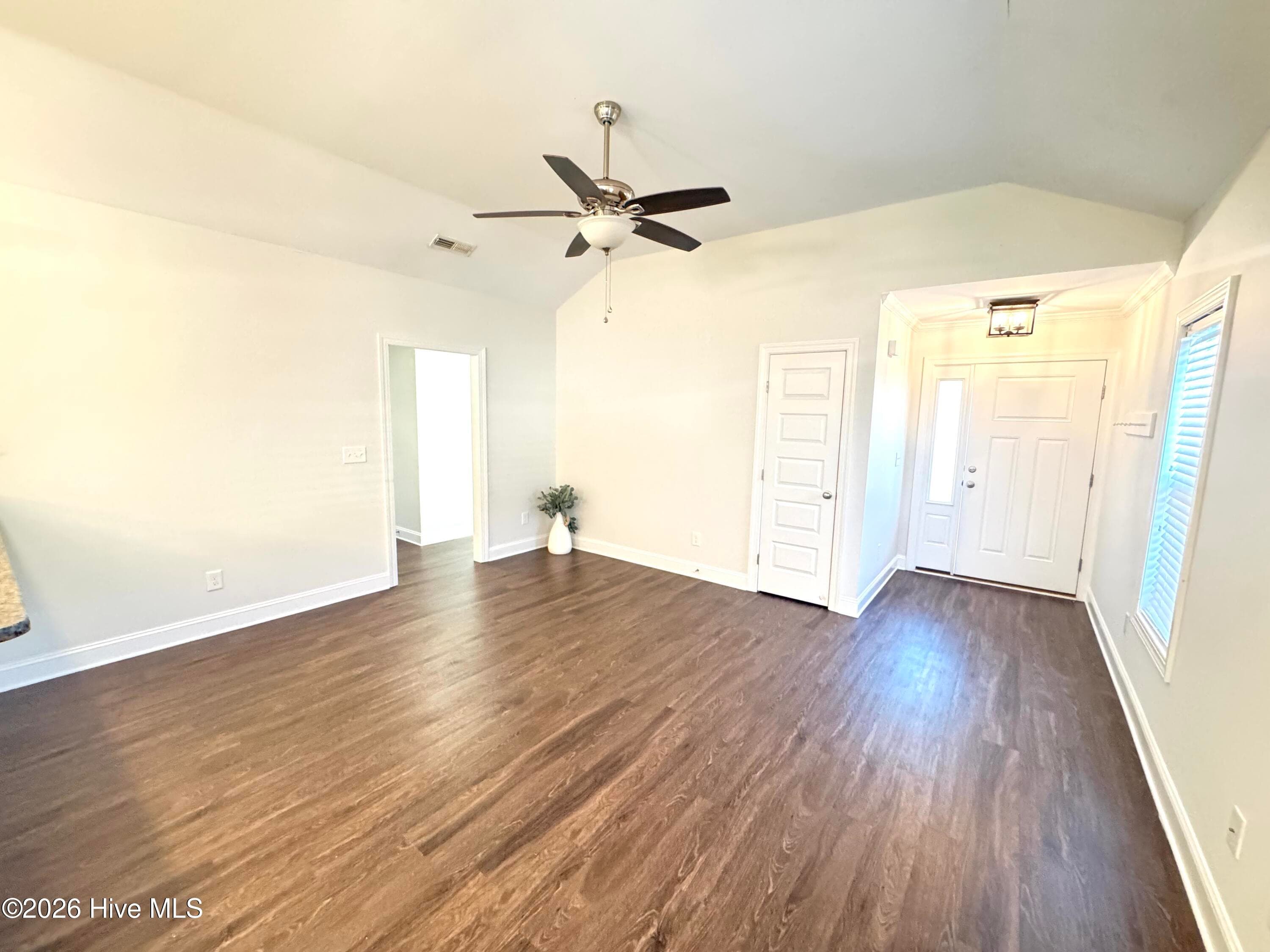 Single Family Residence at 733 Seneca Court, Winterville, NC 28590, photo 4 of 26