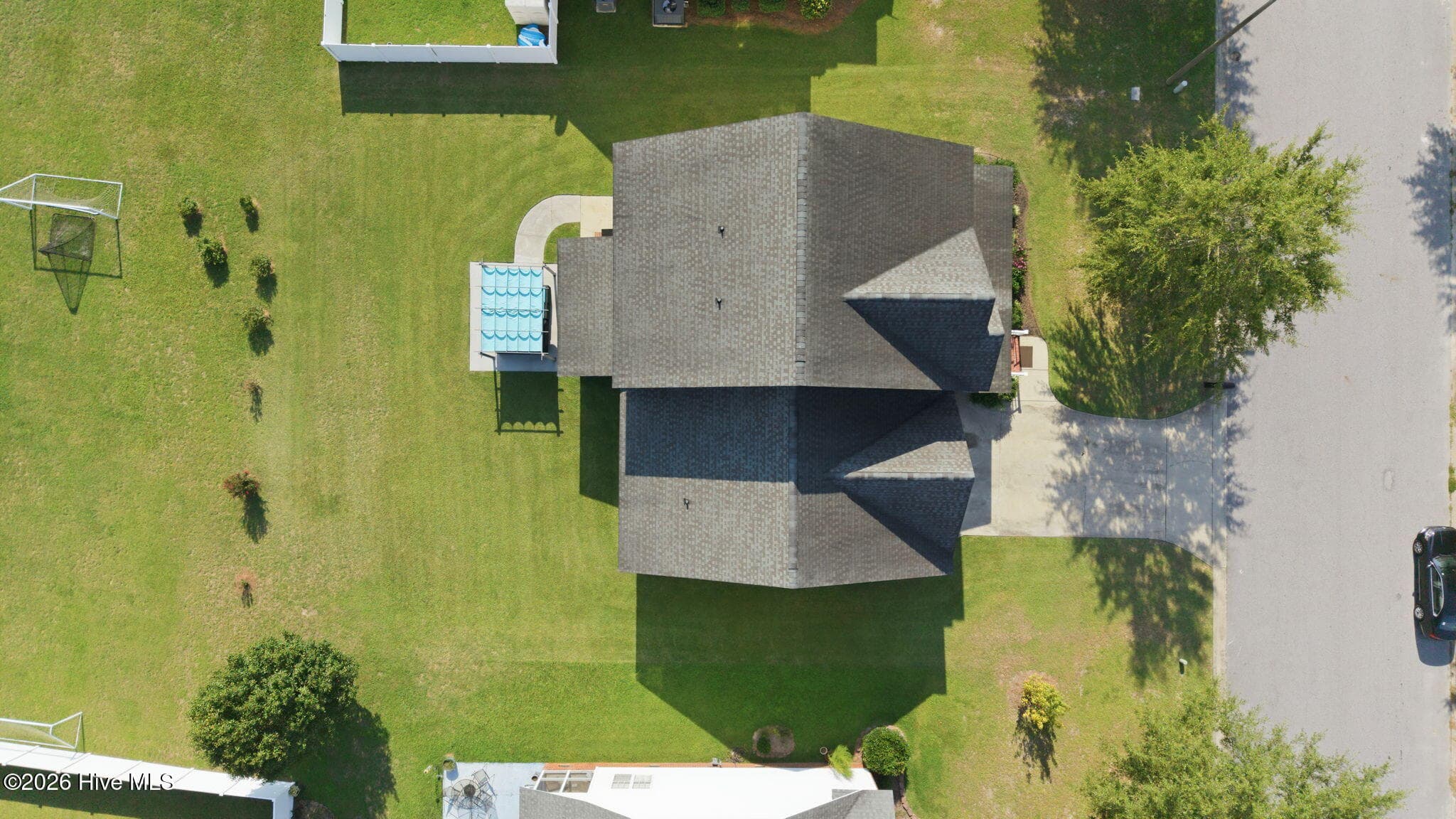 Single Family Residence at 1129 Bryson Drive, Greenville, NC 27834, photo 5 of 49