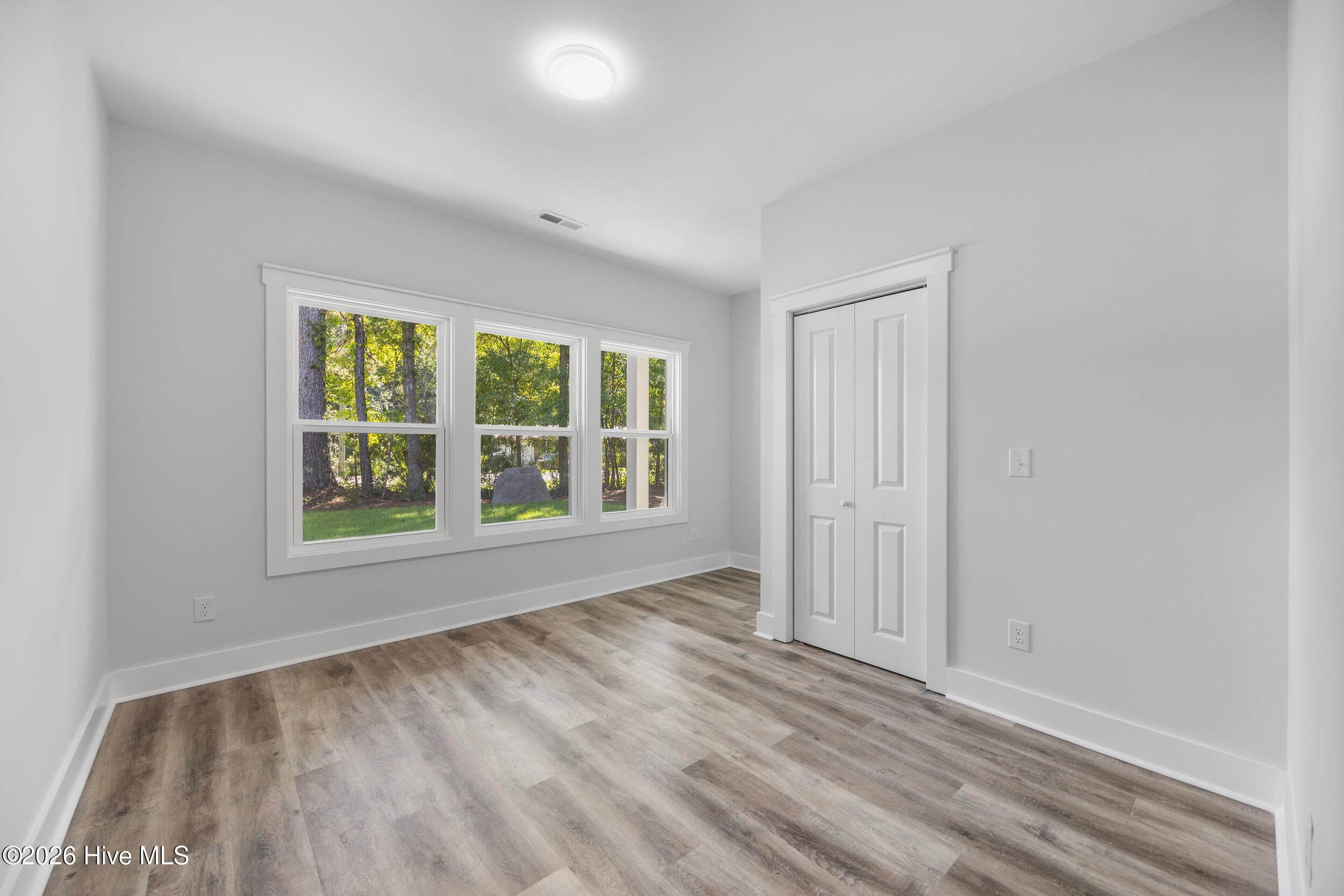 Single Family Residence at 121 Neck Road SE, Bolivia, NC 28422, photo 15 of 52