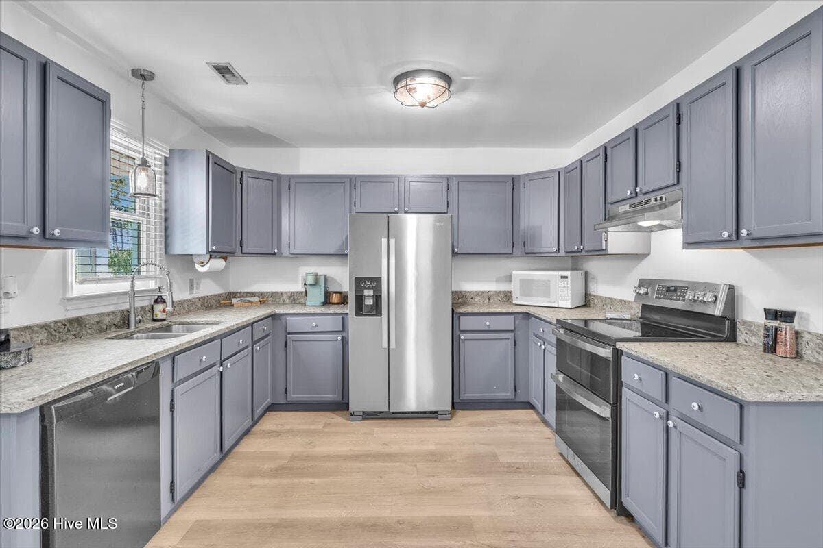 Kitchen - 2507 E Oak Island Drive, Oak Island, NC 28465, Oak Island