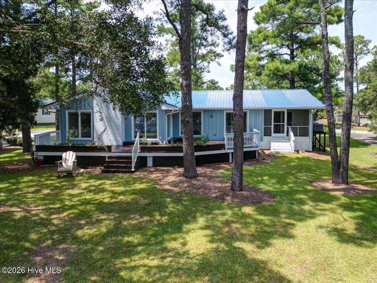 Single Family Residence at 5724 Gondolier Drive, New Bern, NC 28560, New Bern, photo 48 of 59
