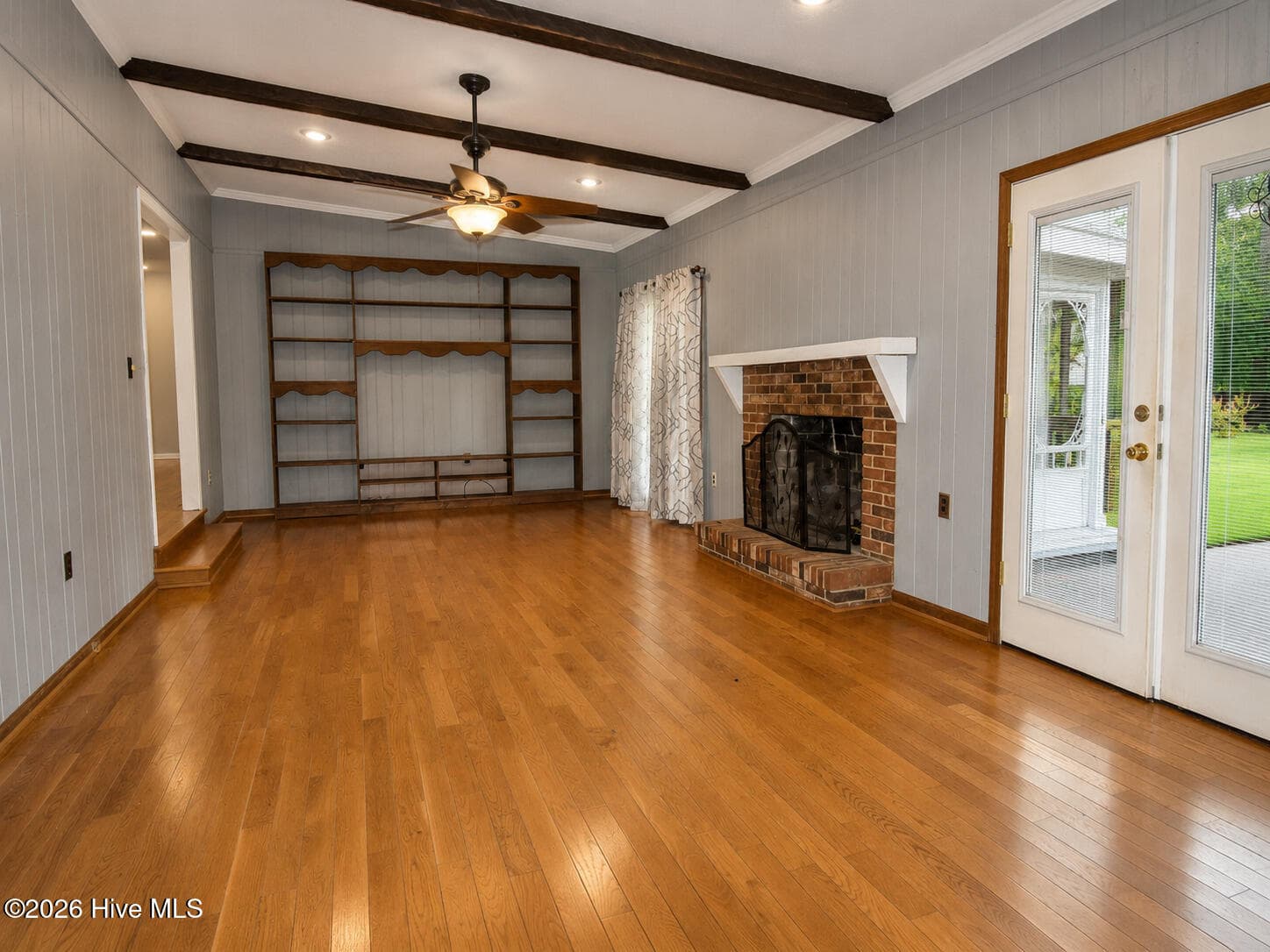 Family room with built ins - 13 Farrington Way, North Augusta, SC 29860