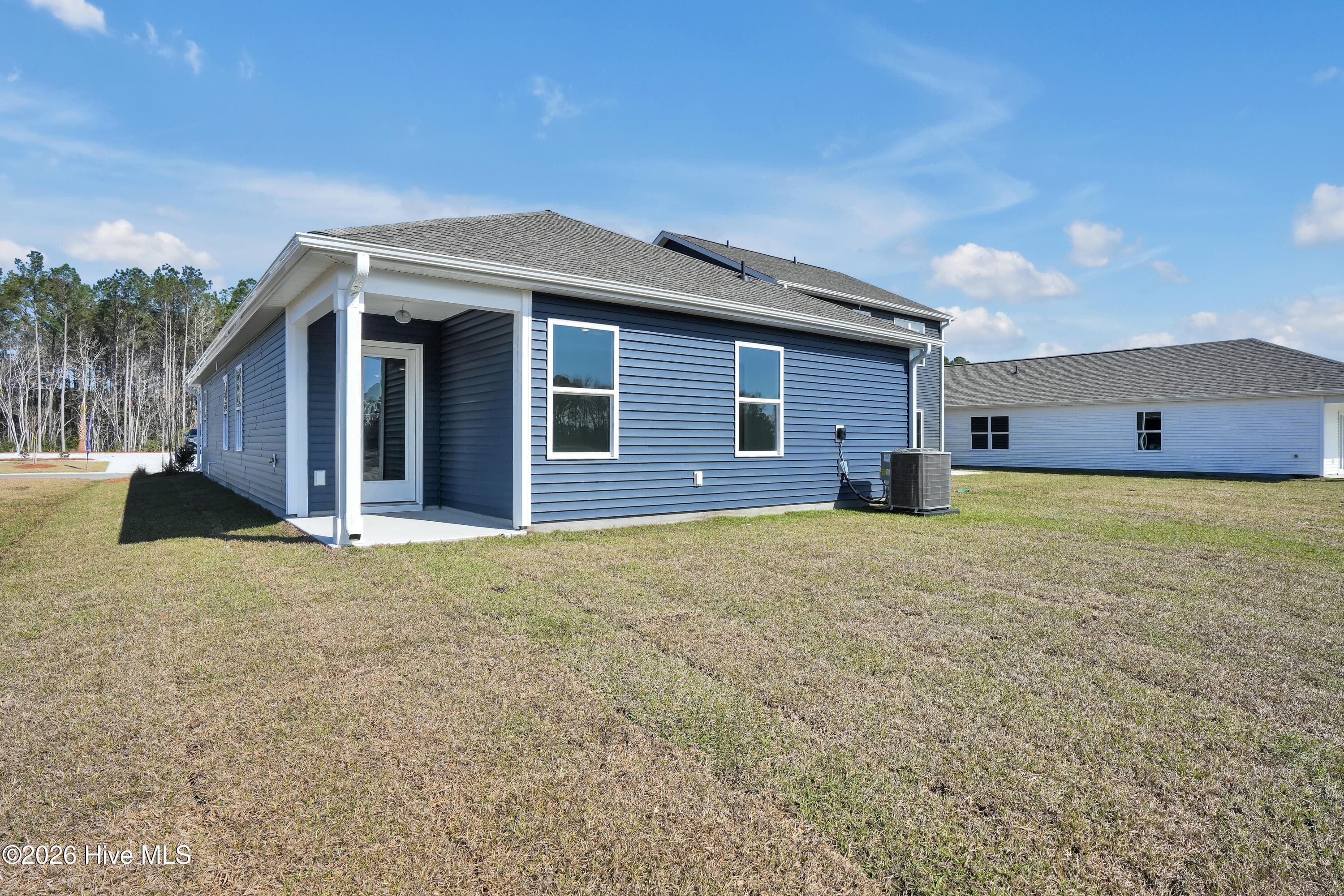 Single Family Residence at 3024 Maravella Court SE Lot 6, Bolivia, NC 28422, photo 31 of 39