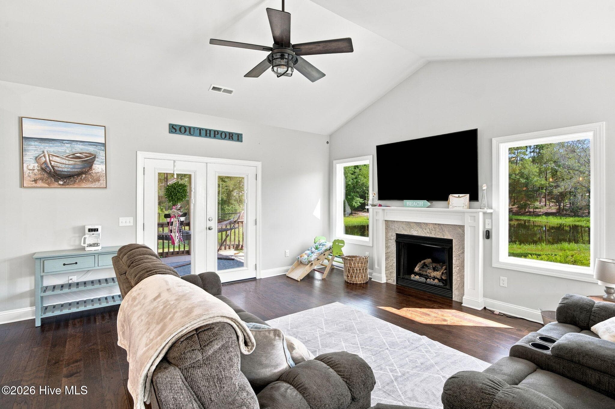 Single Family Residence at 2000 Southport Lane, Southport, NC 28461, photo 6 of 50