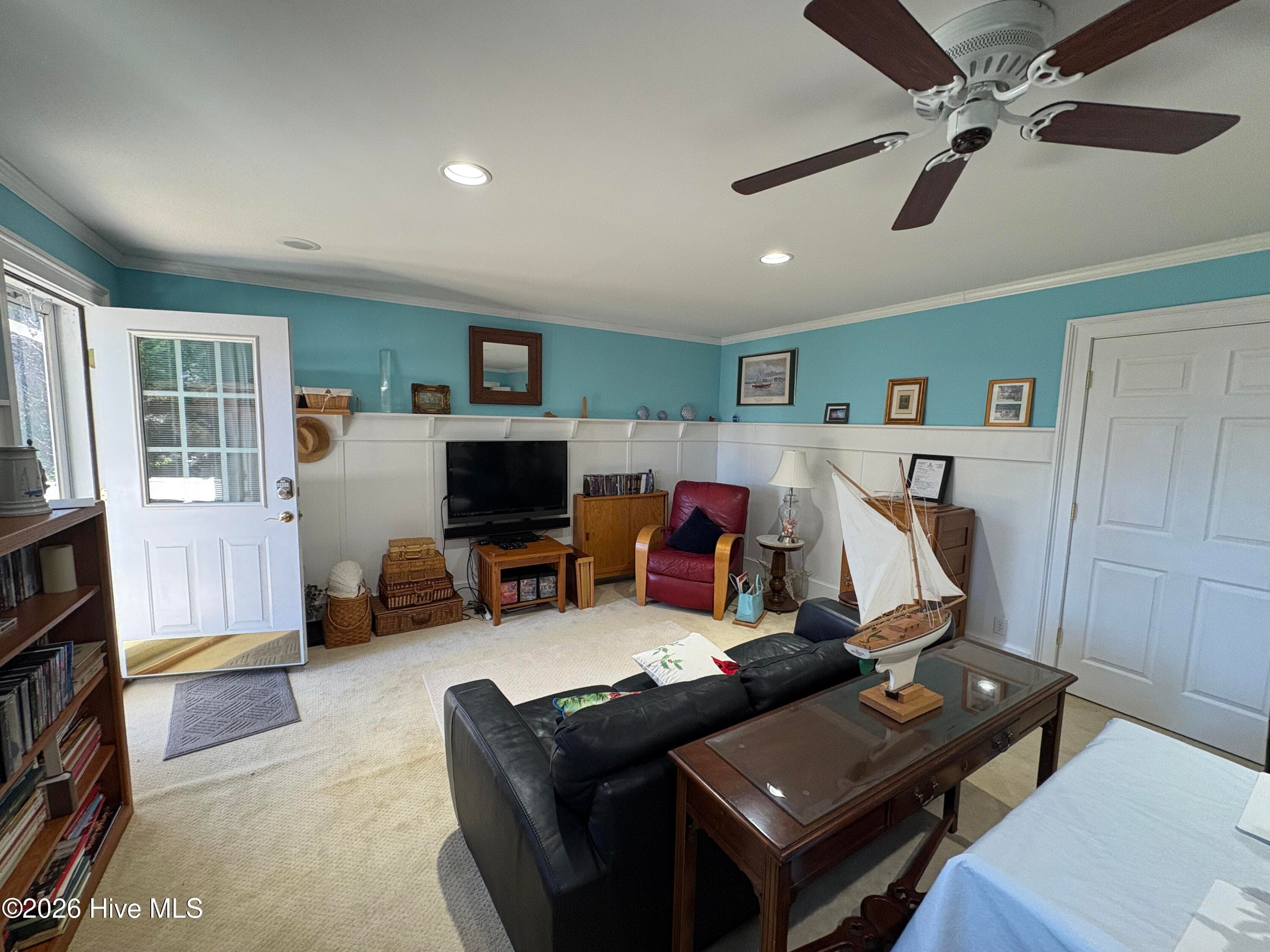Single Family Residence at 1004a Kings Way, New Bern, NC 28562, photo 2 of 12