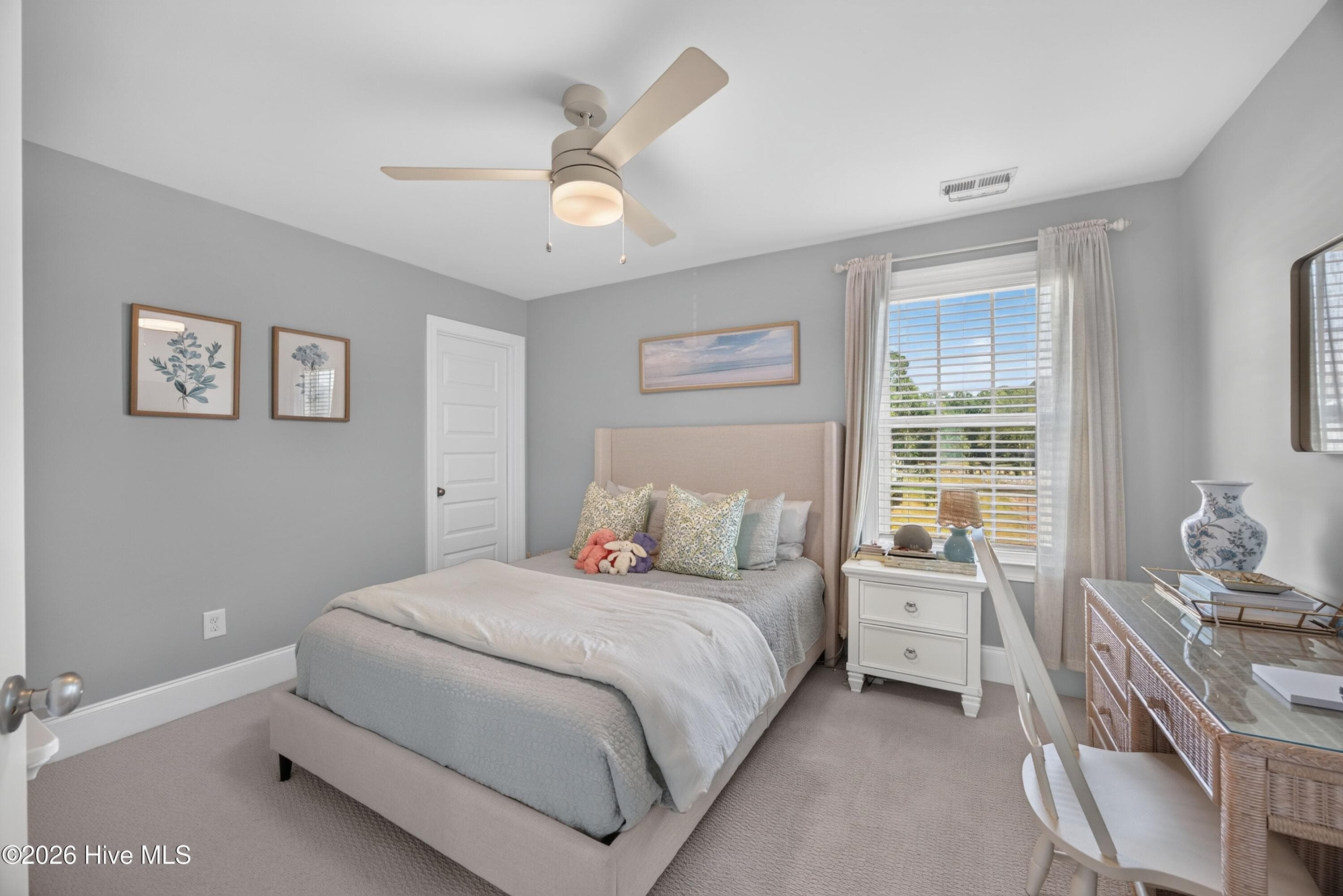 Single Family Residence at 5507 Ivy Stone Lane, Wilmington, NC 28403, photo 17 of 25