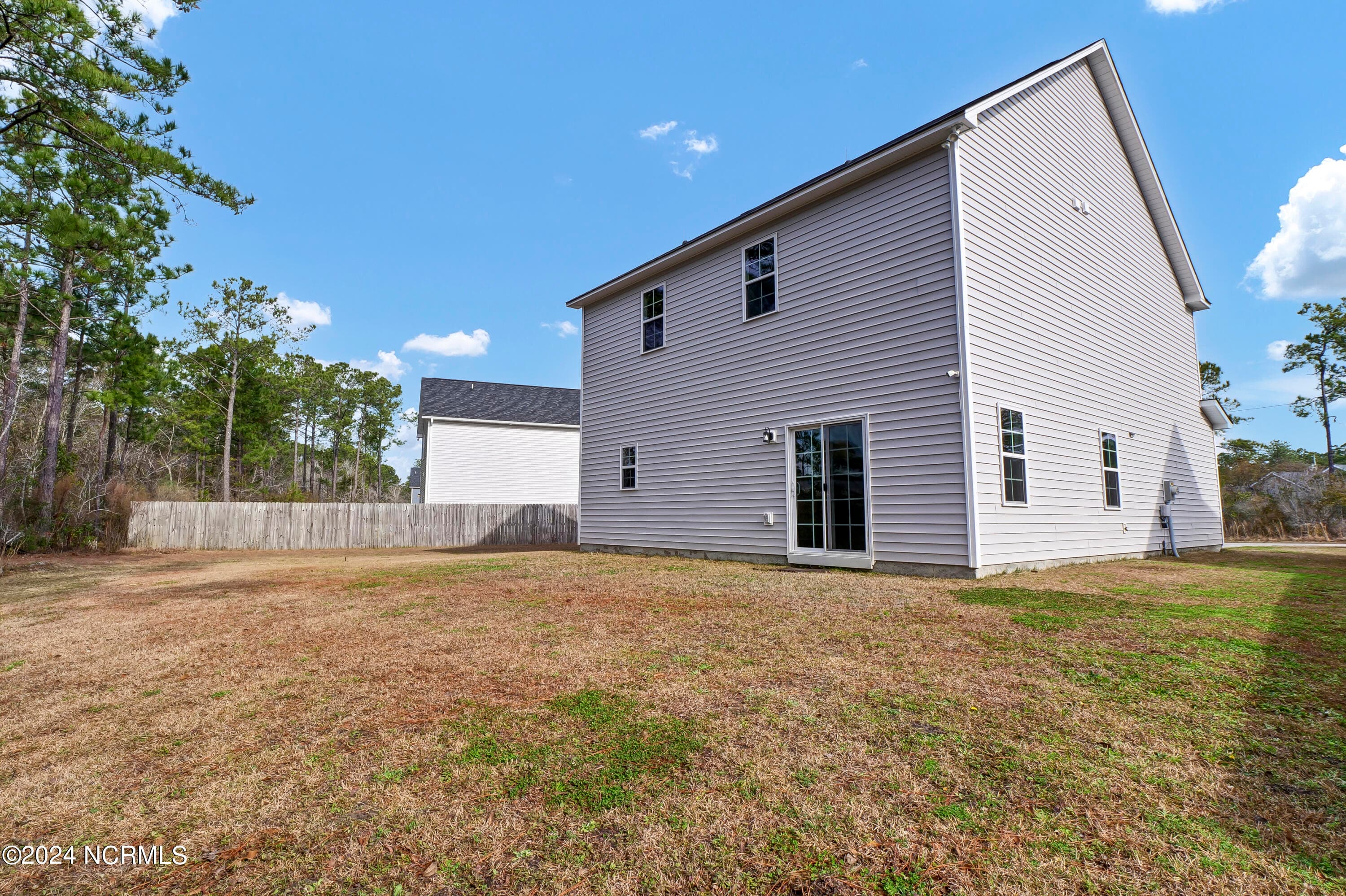 Single Family Residence at 512 Everett Glades, Sneads Ferry, NC 28460, photo 51 of 68