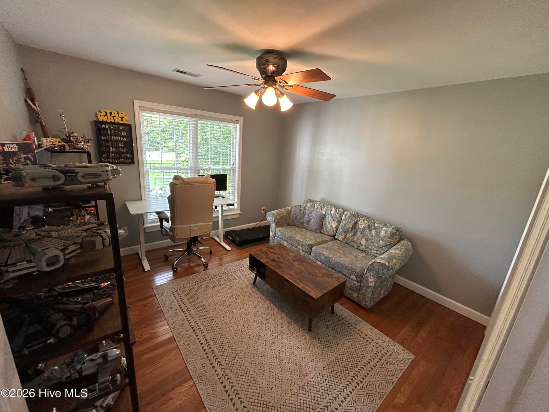 Single Family Residence at 303 Oakmont Drive, Hampstead, NC 28443, photo 11 of 41