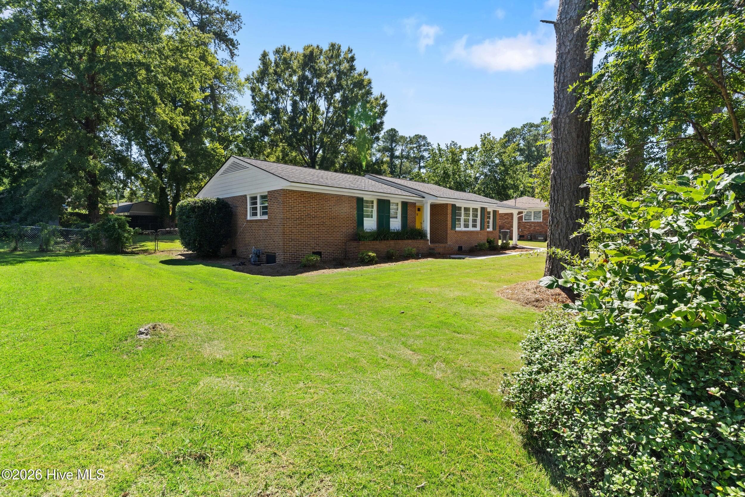 Single Family Residence at 2908 Stratford Drive, Augusta, GA 30909, photo 8 of 11