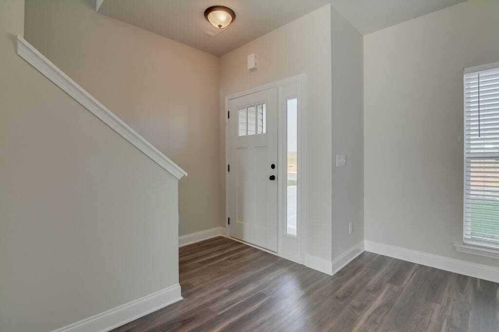 Single Family Residence at 384 Mill Stone Lane, North Augusta, SC 29860, photo 3 of 28