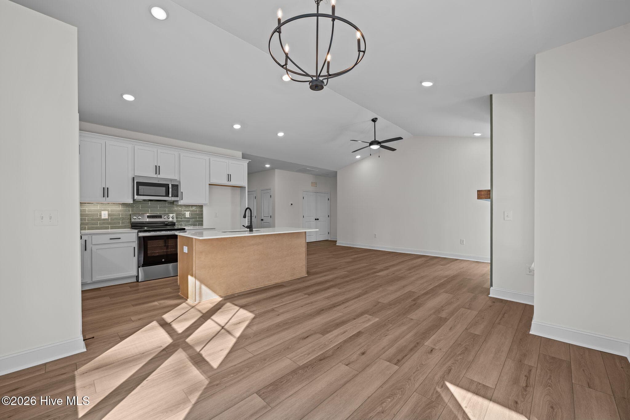 Single Family Residence at 1216 Petite Terre Court, New Bern, NC 28560, photo 12 of 70