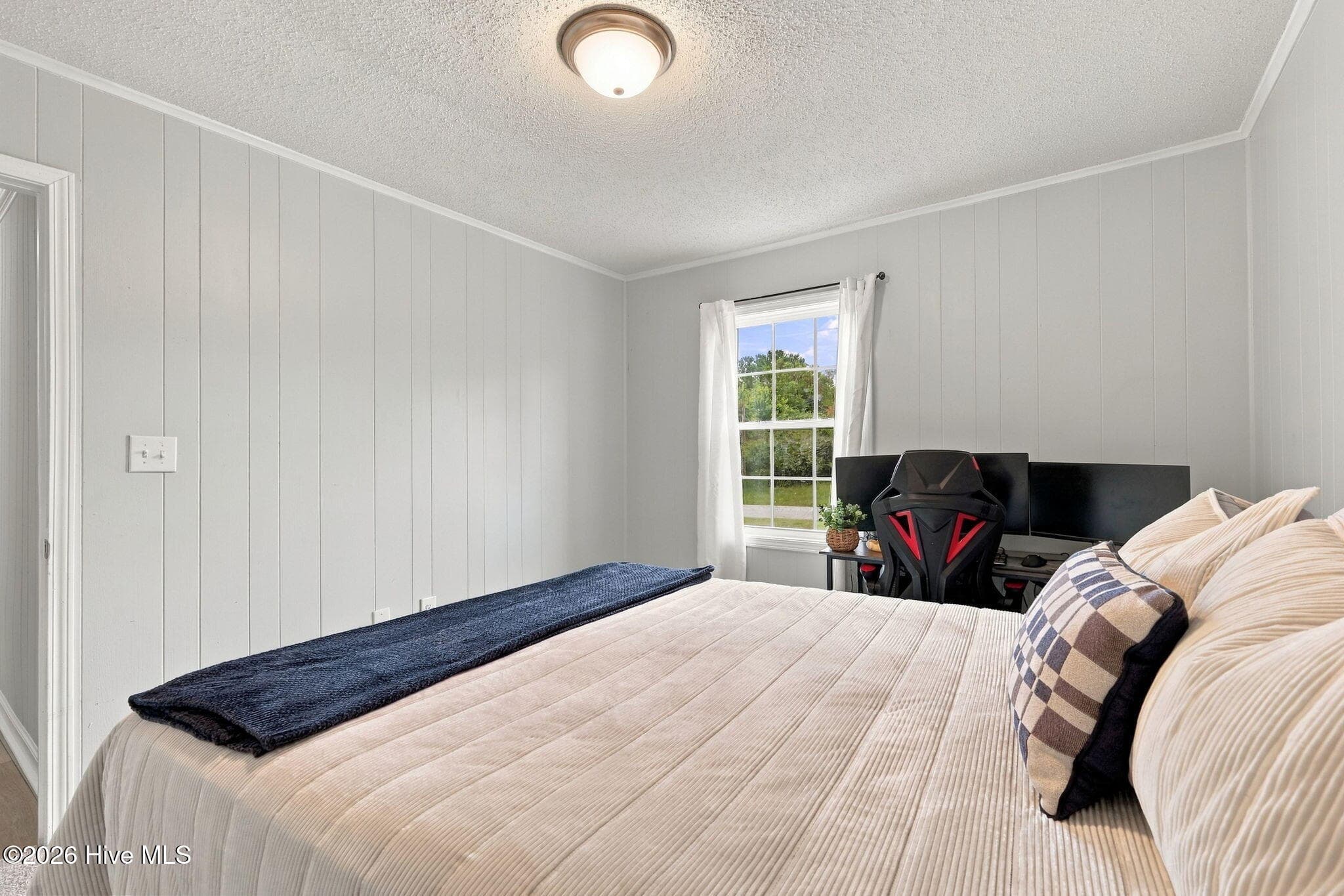 Single Family Residence at 77 Crown Point Road, Hubert, NC 28539, photo 26 of 41