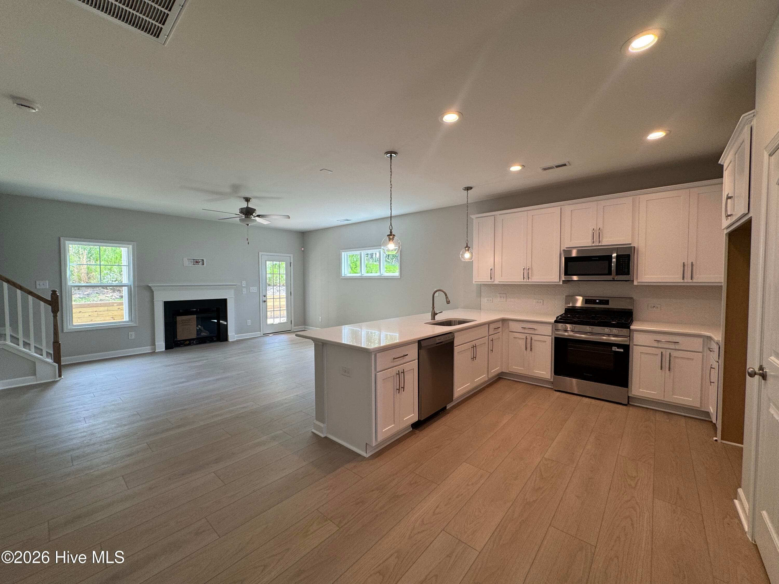 Single Family Residence at 298 Rough Ridge Trail 29, Aberdeen, NC 28315, photo 37 of 189