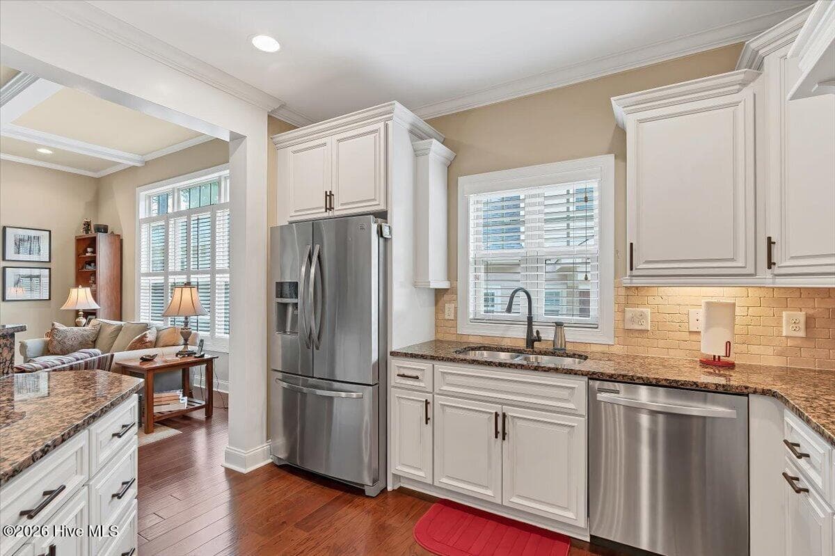 Townhouse at 1 Robins Roost B, Whispering Pines, NC 28327, photo 33 of 72