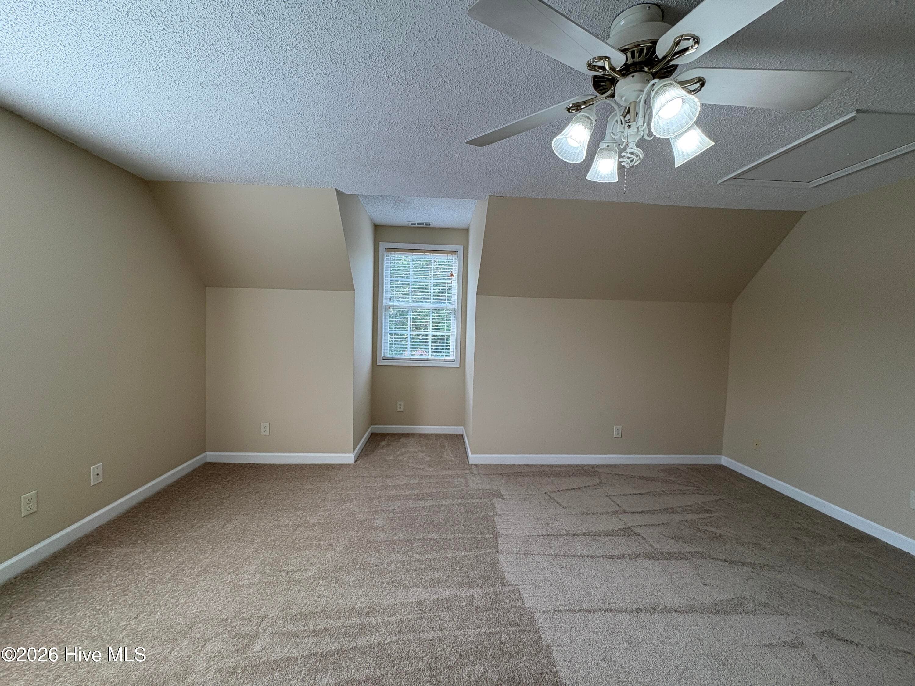Dormer - 2992 Market St Ex Ext, Washington, NC 27889