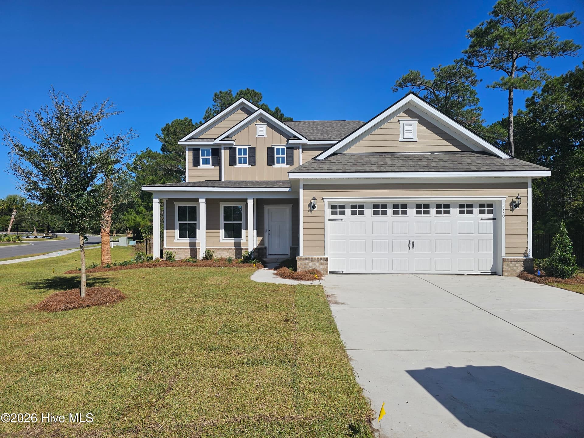 Single Family Residence at 530 Glitter Bay Loop, Shallotte, NC 28470, photo 2 of 49