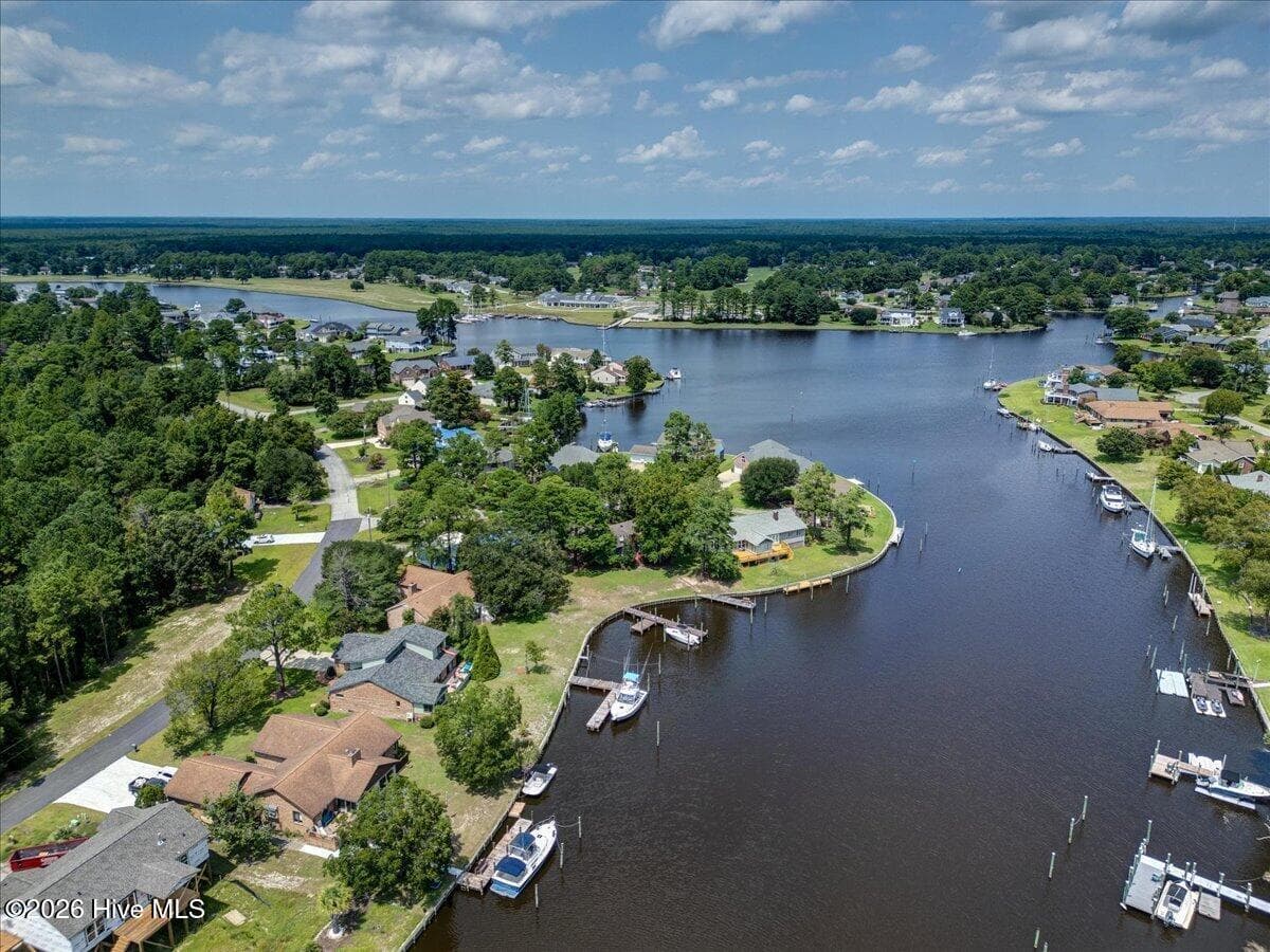 Single Family Residence at 5724 Gondolier Drive, New Bern, NC 28560, New Bern, photo 56 of 59
