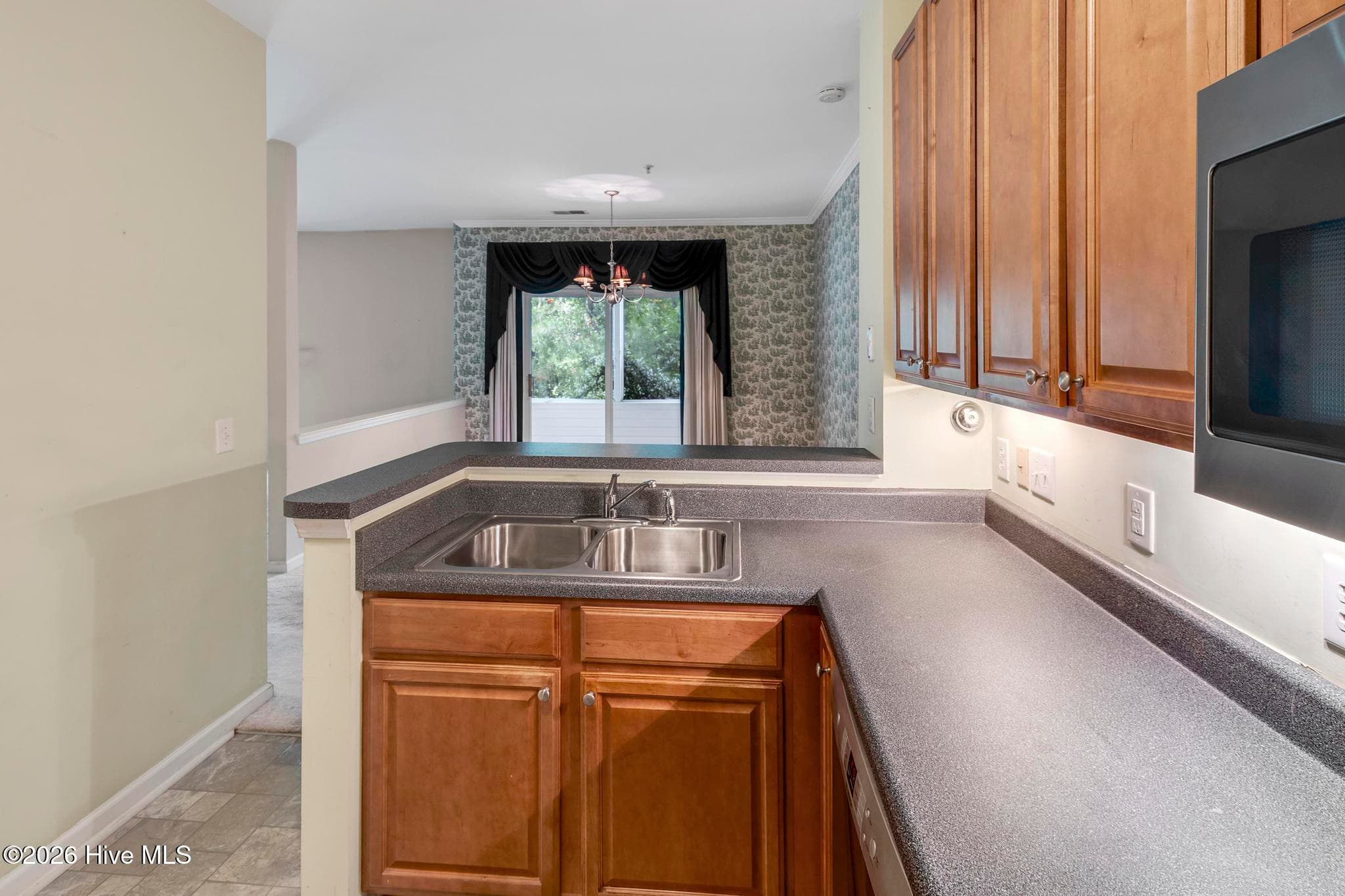 Condominium at 3909 Botsford Court Unit 103, Wilmington, NC 28412, photo 34 of 95