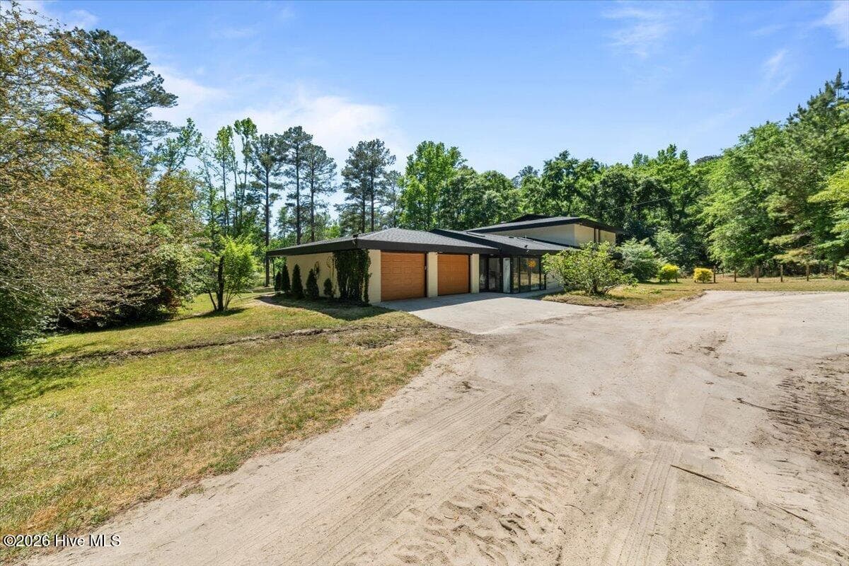 Single Family Residence at 171 Dobbins Lane, Rockingham, NC 28379, photo 7 of 116