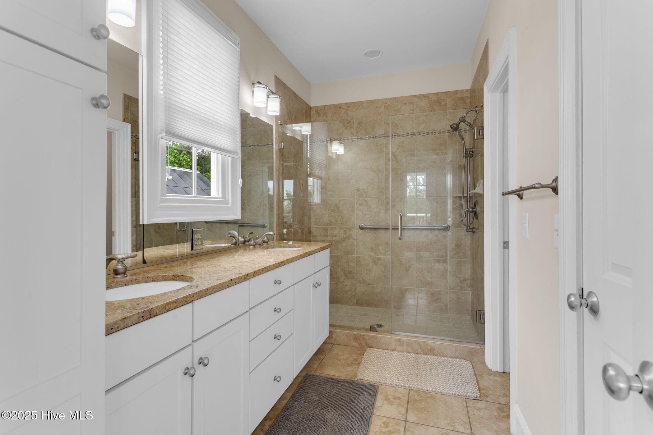 Single Family Residence at 6413 Chalfont Circle, Wilmington, NC 28405, photo 22 of 31