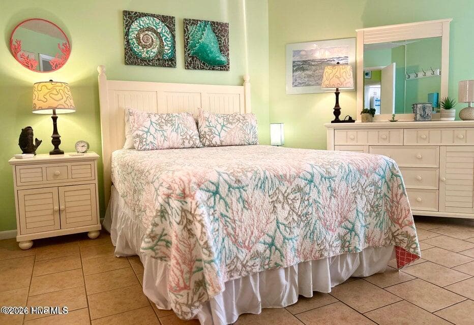 2000 New River Inlet Road 1204, North Topsail Beach, NC 28460