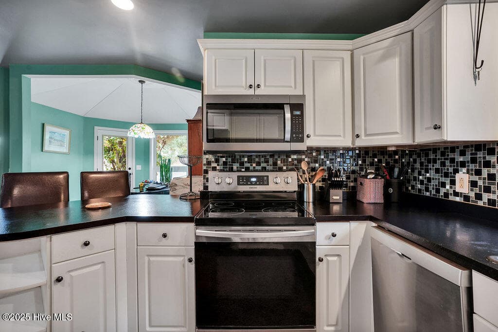 Single Family Residence at 2002 Petes Camp Drive, Southport, NC 28461, photo 16 of 36