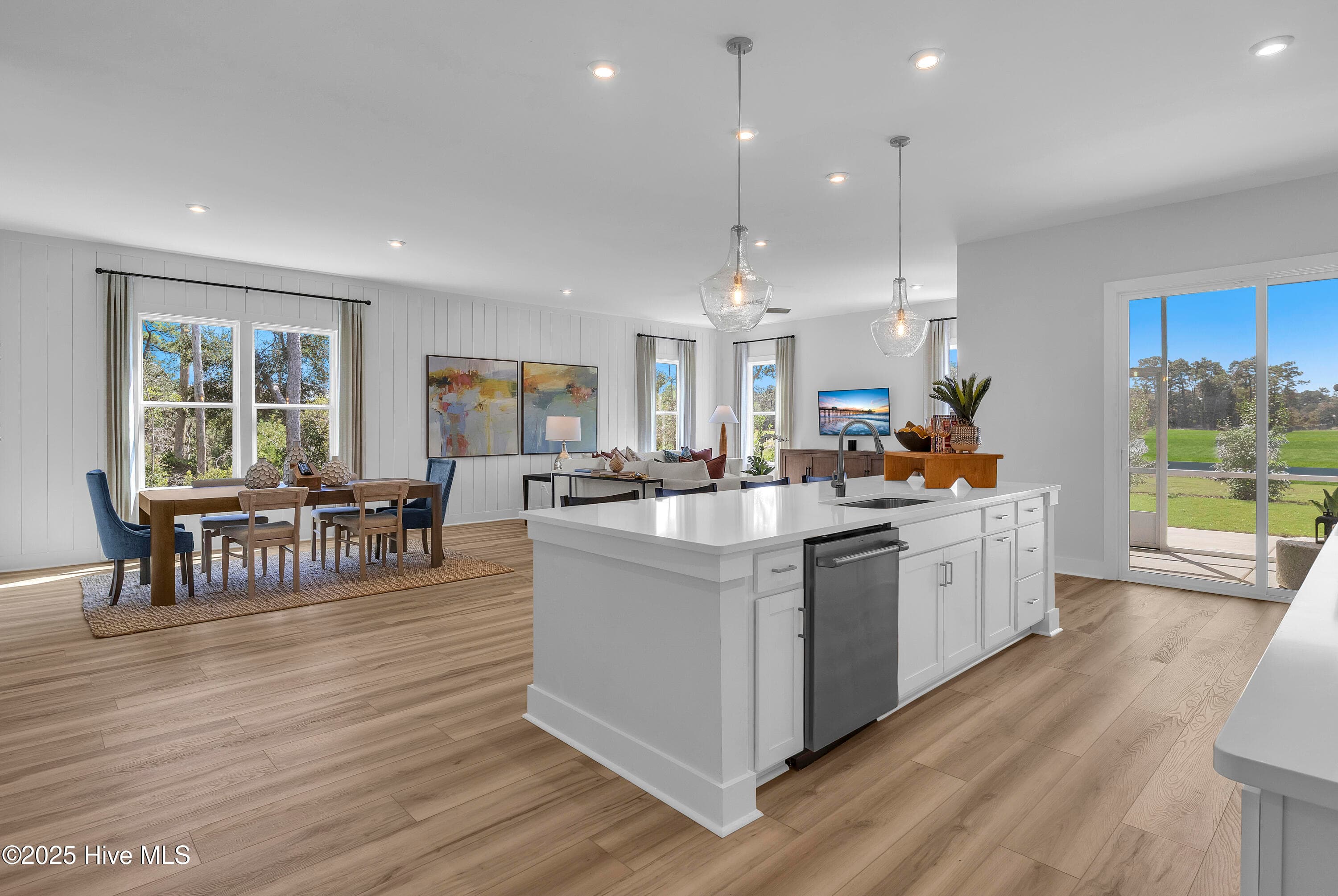 Single Family Residence at 1050 Rock Skipper Road, Ocean Isle Beach, NC 28469, photo 21 of 62