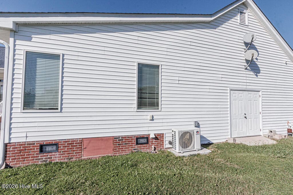 Single Family Residence at 1049 W Battleboro Avenue, Battleboro, NC 27809, Battleboro, photo 16 of 80