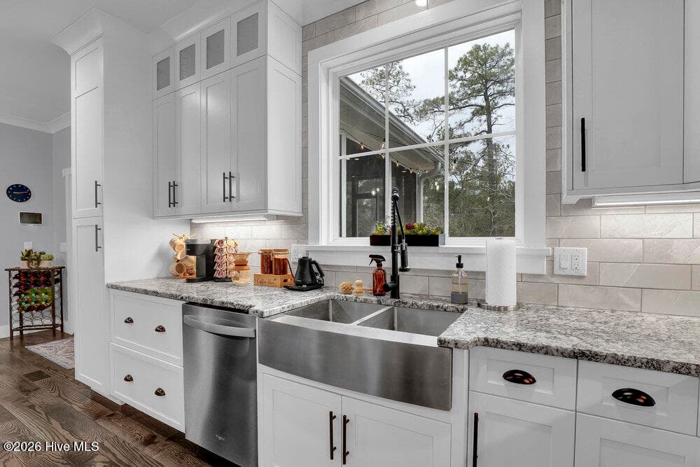 Single Family Residence at 2005 Country Club Drive, Hampstead, NC 28443, photo 12 of 66