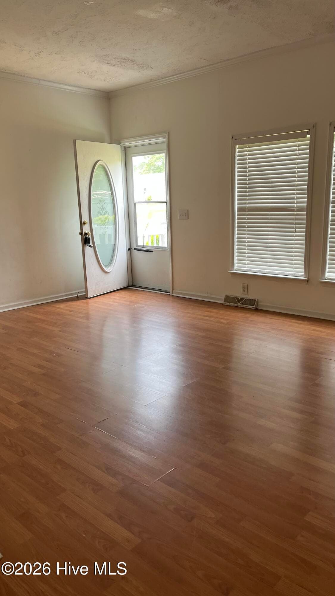 Single Family Residence at 2917 Laurel Ridge Lane, Kinston, NC 28504, photo 2 of 3