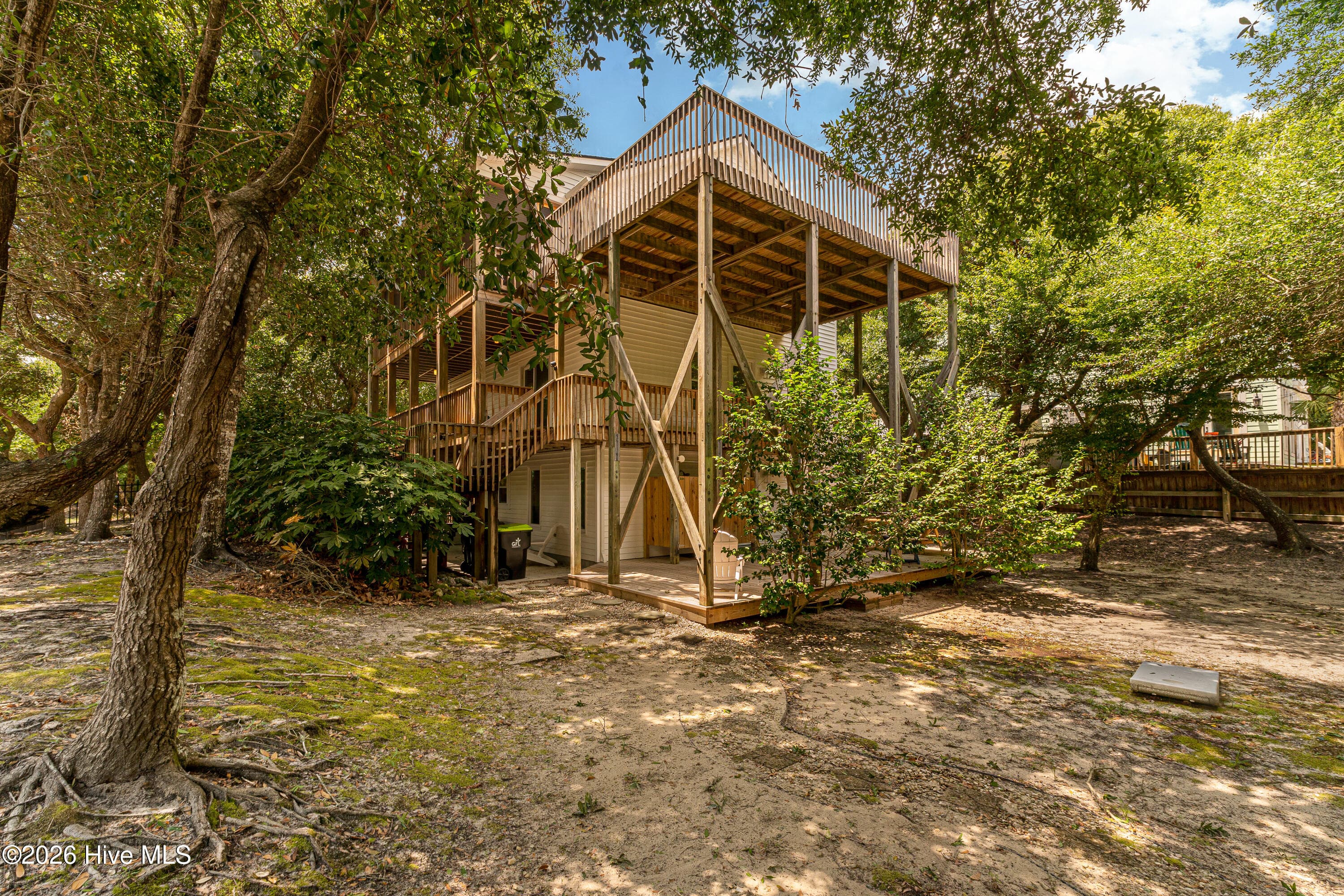 Single Family Residence at 102 Sandpiper Lane, Indian Beach, NC 28512, photo 49 of 64